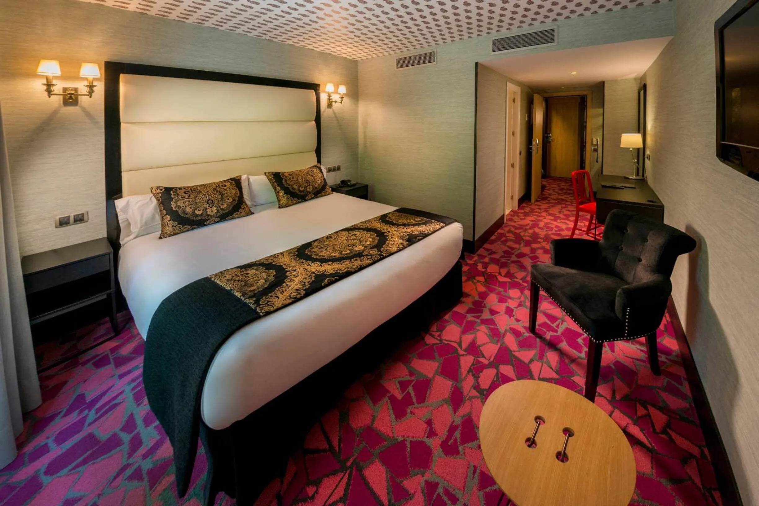 Bed in Hotel Mirador de Chamartín