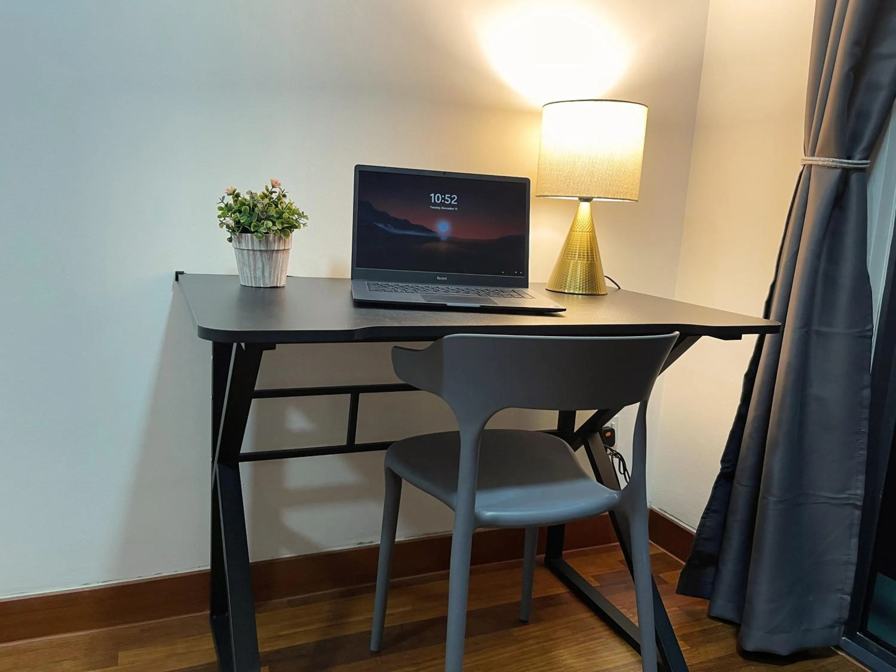 hair dresser in Pacific Tower Petaling Jaya Near Jaya One, University Malaya, Columbia Hospital By My Homez