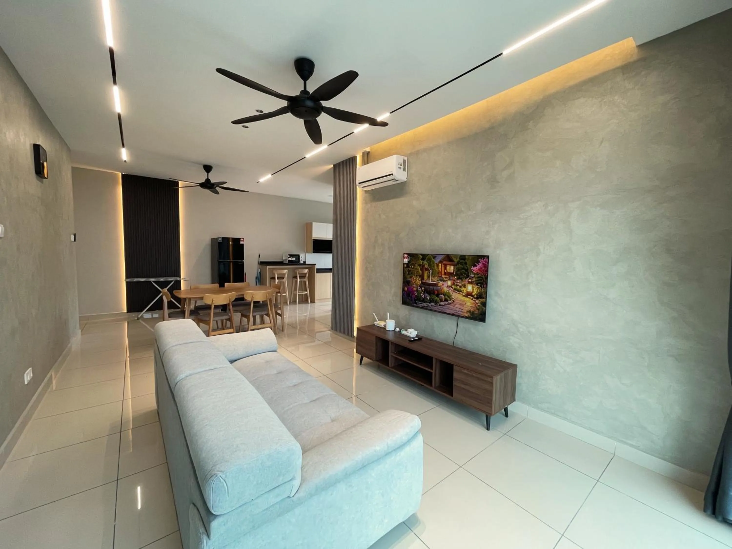 TV and multimedia in Pacific Tower Petaling Jaya Near Jaya One, University Malaya, Columbia Hospital By My Homez