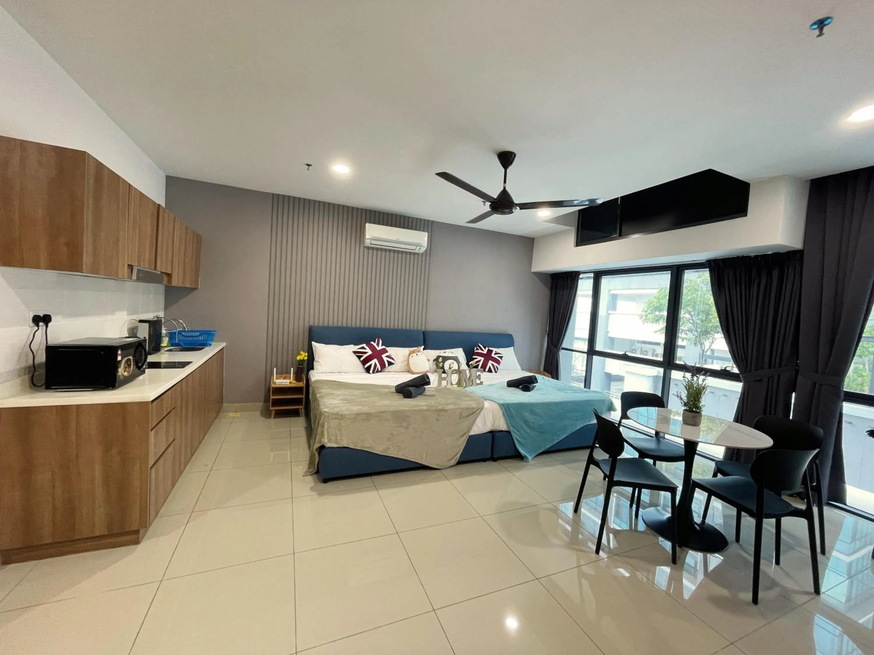 Bed in Pacific Tower Petaling Jaya Near Jaya One, University Malaya, Columbia Hospital By My Homez