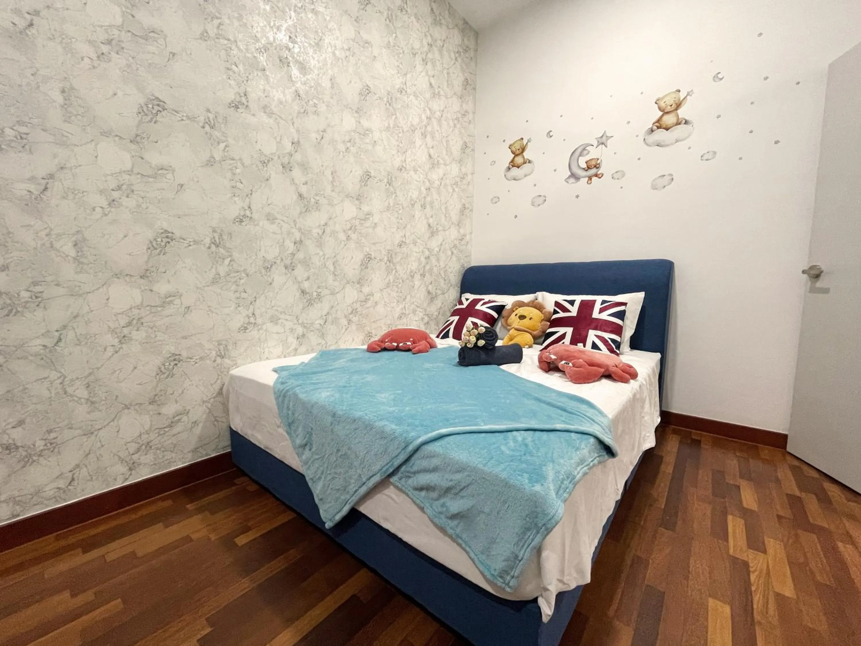 Bed in Pacific Tower Petaling Jaya Near Jaya One, University Malaya, Columbia Hospital By My Homez