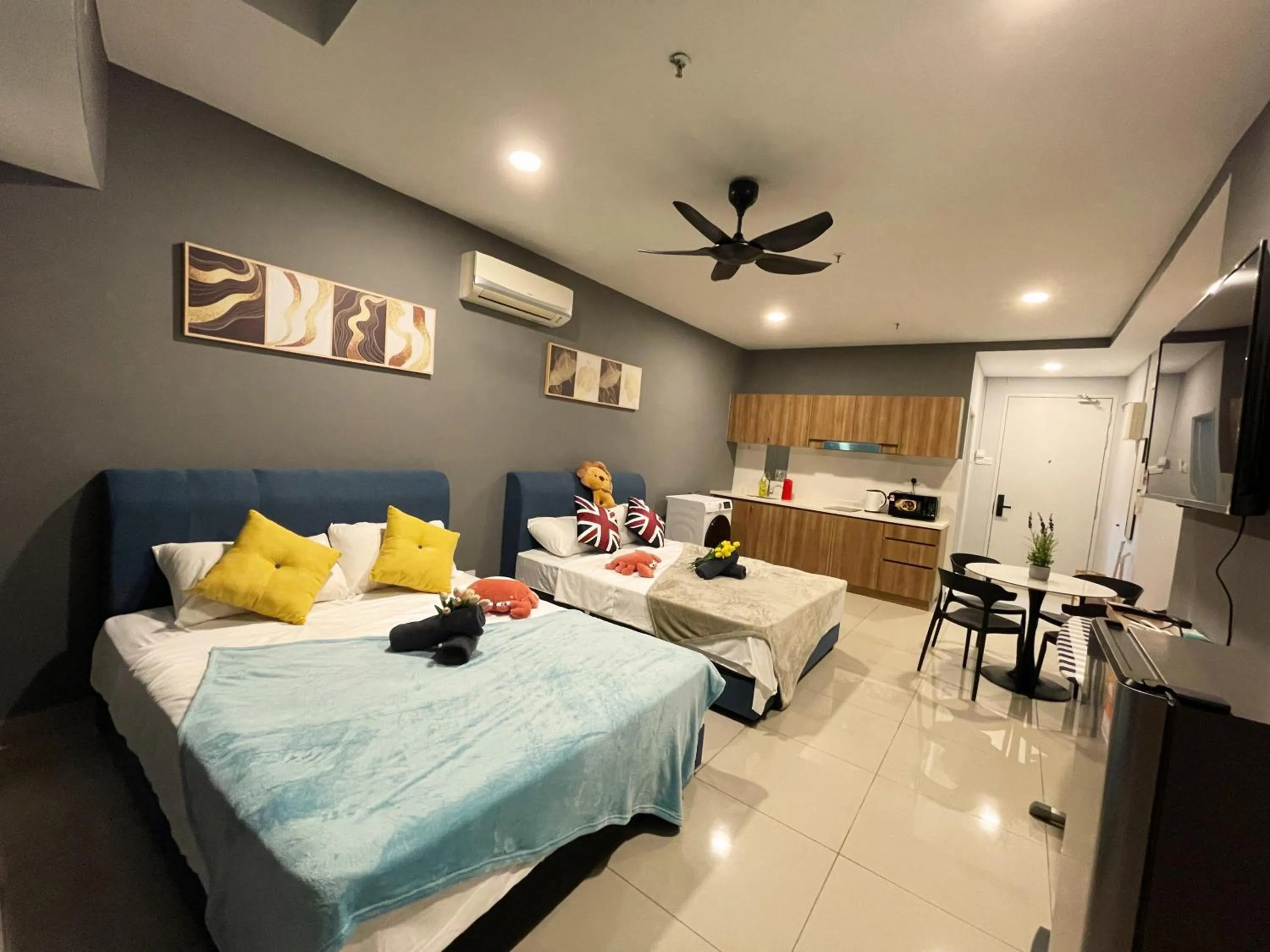 Bed in Pacific Tower Petaling Jaya Near Jaya One, University Malaya, Columbia Hospital By My Homez