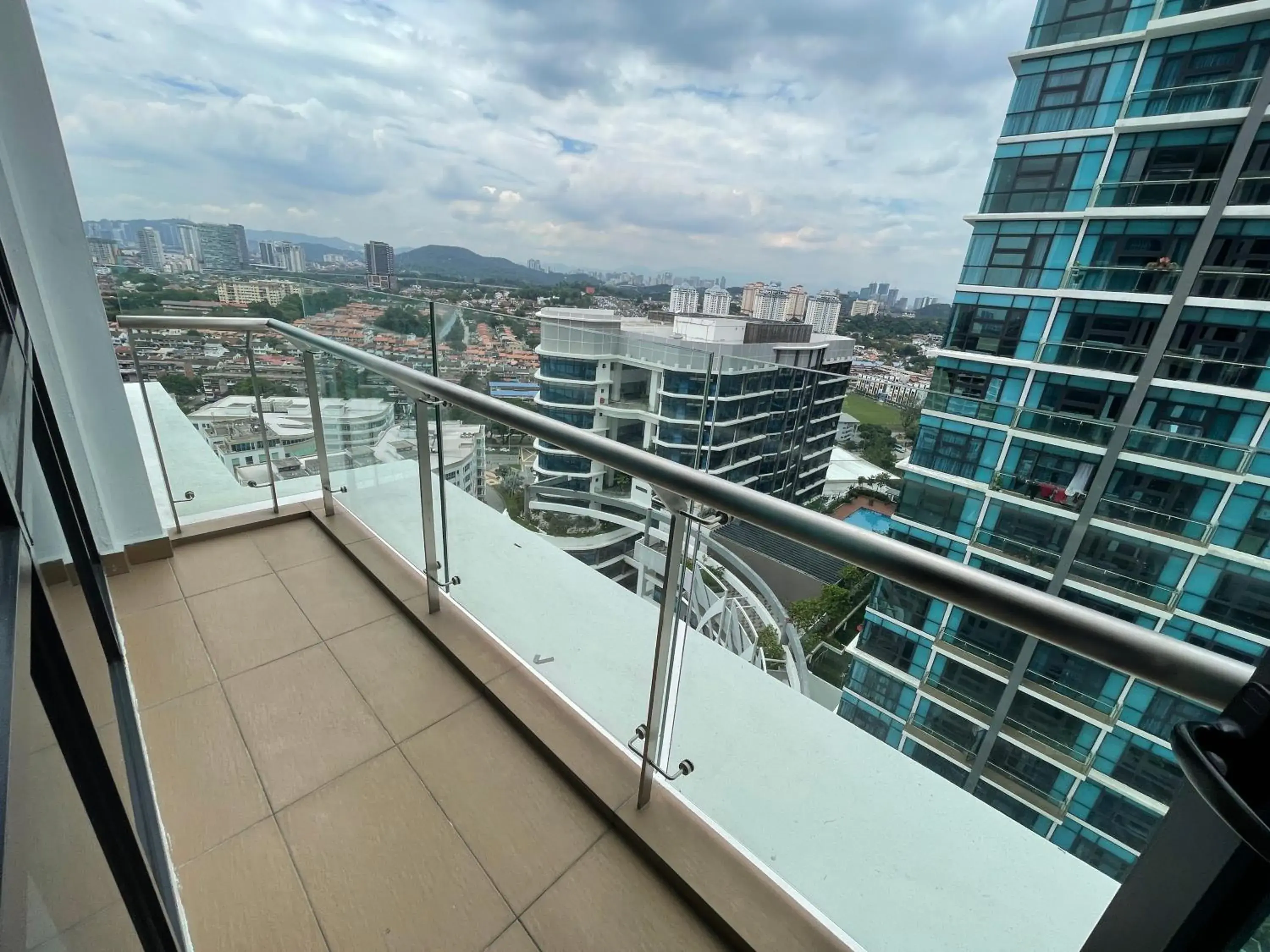 Property building in Pacific Tower Petaling Jaya Near Jaya One, University Malaya, Columbia Hospital By My Homez Property building in Pacific Tower Petaling Jaya Near Jaya One, University Malaya, Columbia Hospital By My Homez