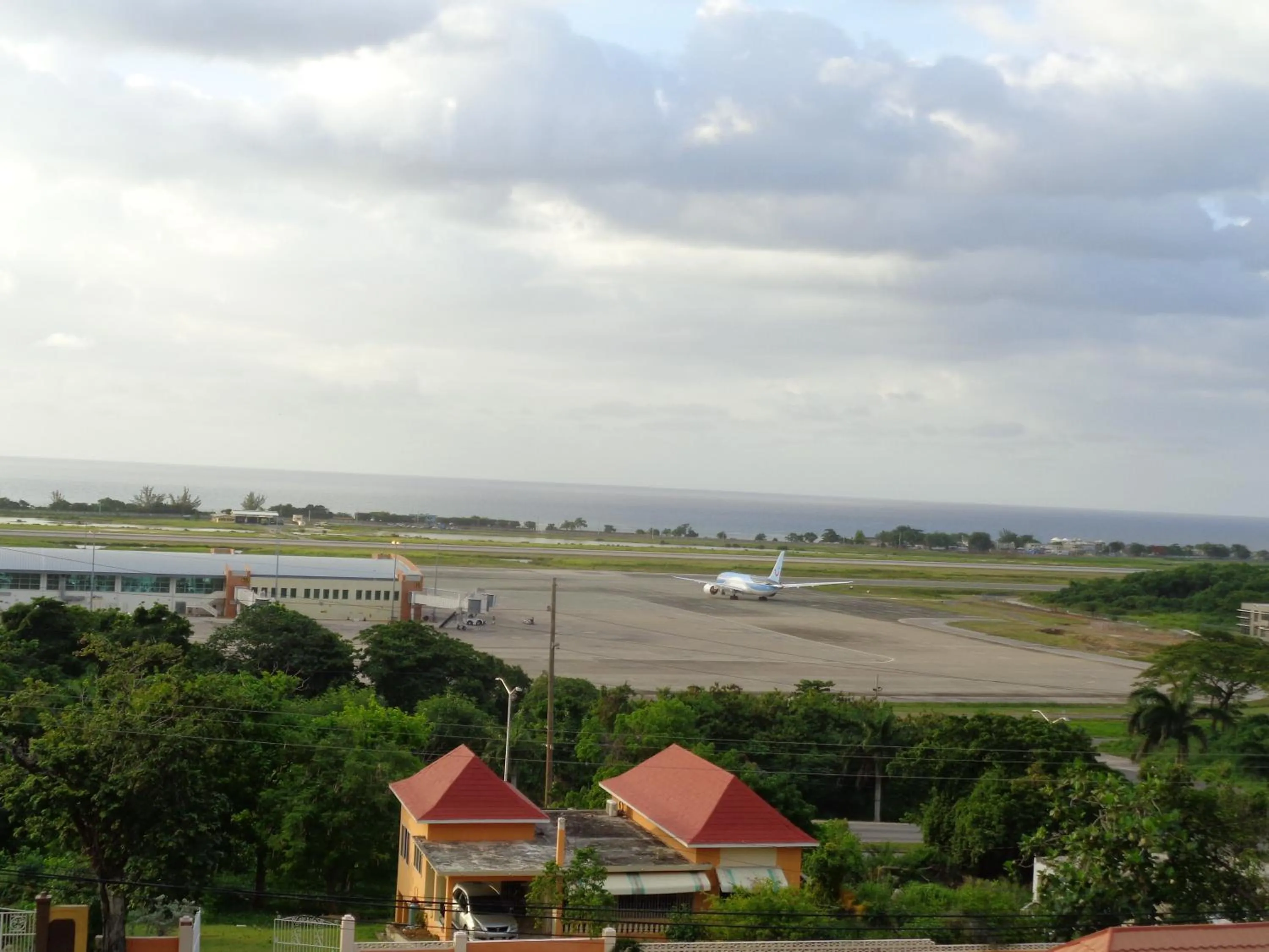 Property building in Tropical Court Hotel