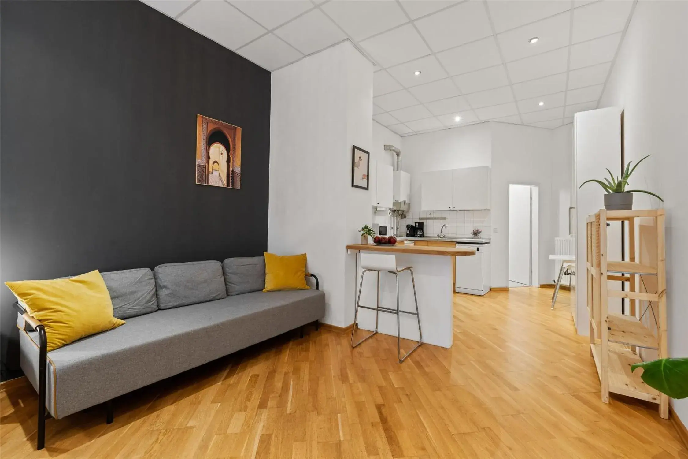 Three-Bedroom Apartment - single occupancy in Holiday 33 Apartment J Prenzlauerberg Three-Bedroom Apartment - single occupancy in Holiday 33 Apartment J Prenzlauerberg
