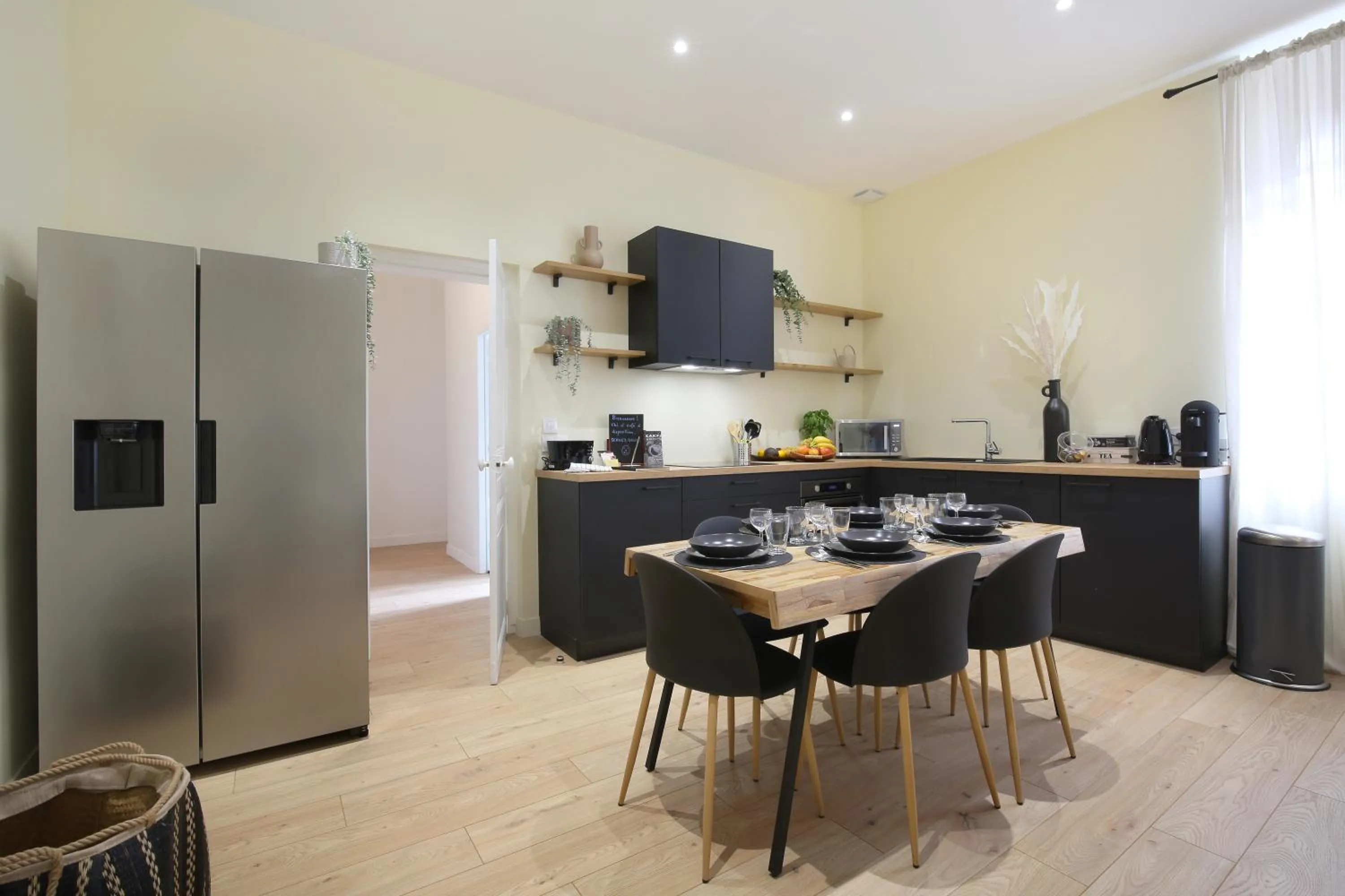 expat renting - Le Barcelone - Compans - Parking