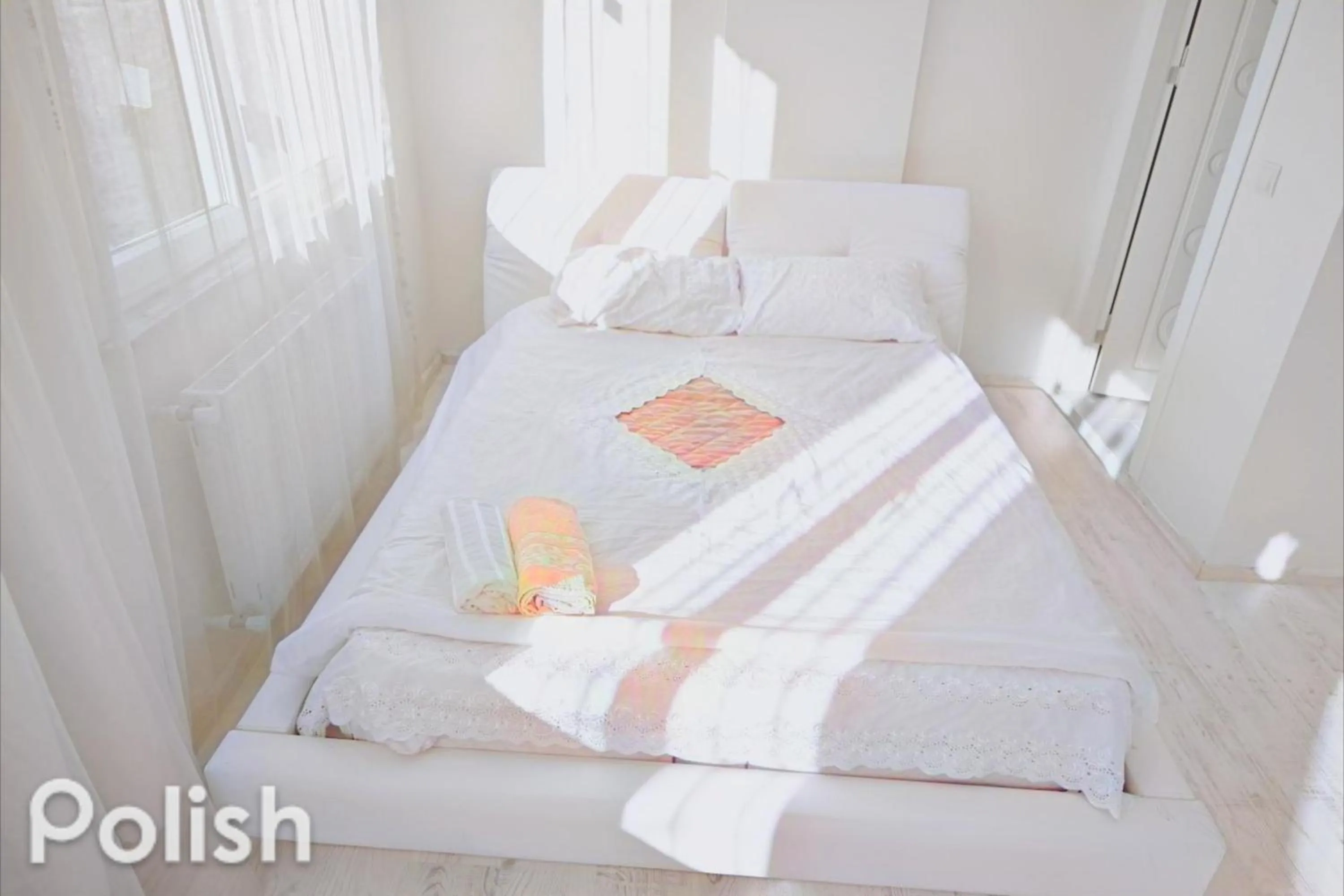 Bed in Ahmet teacher's villa, 6 minutes from the airport