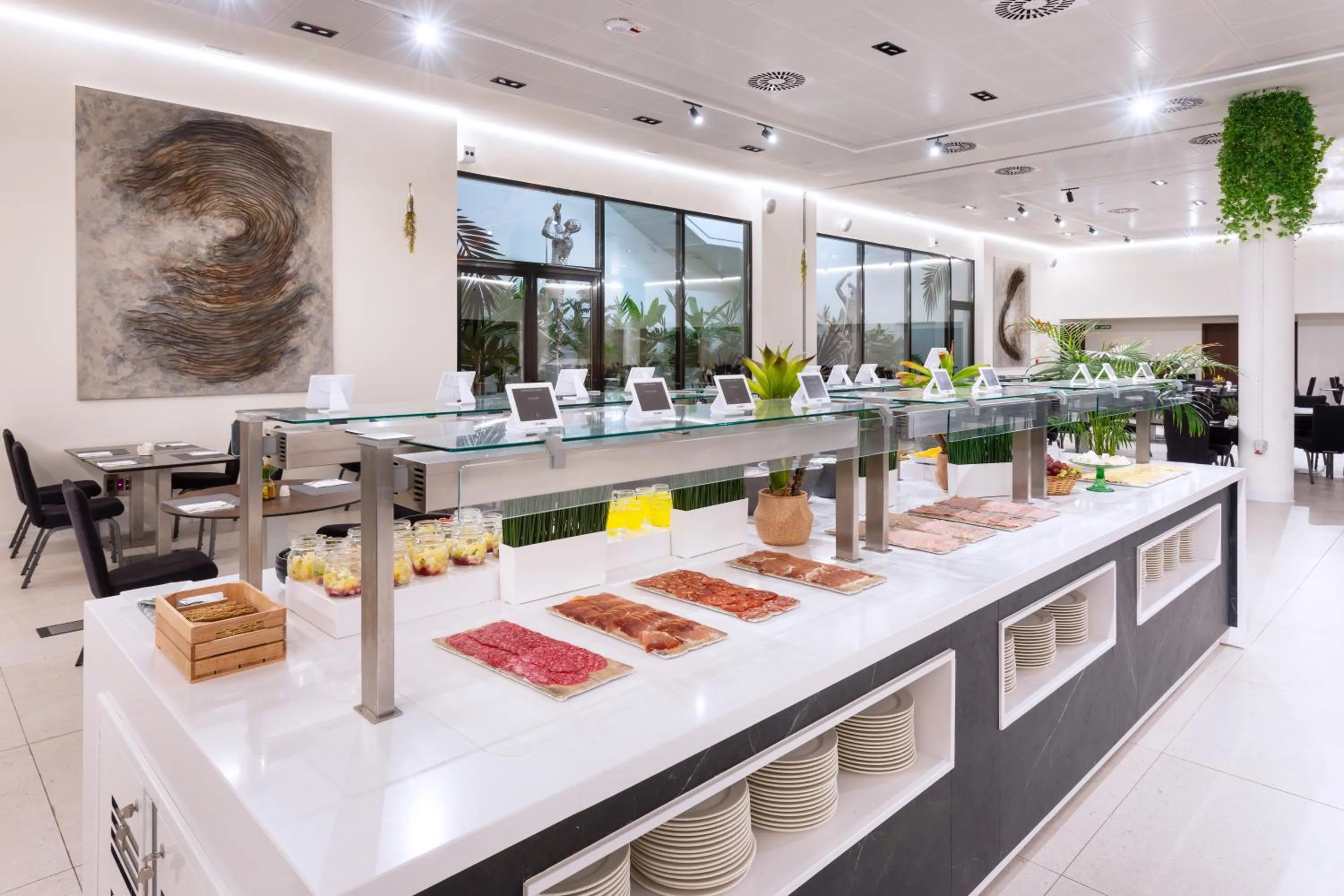 Breakfast in Alexandre Fira Congress