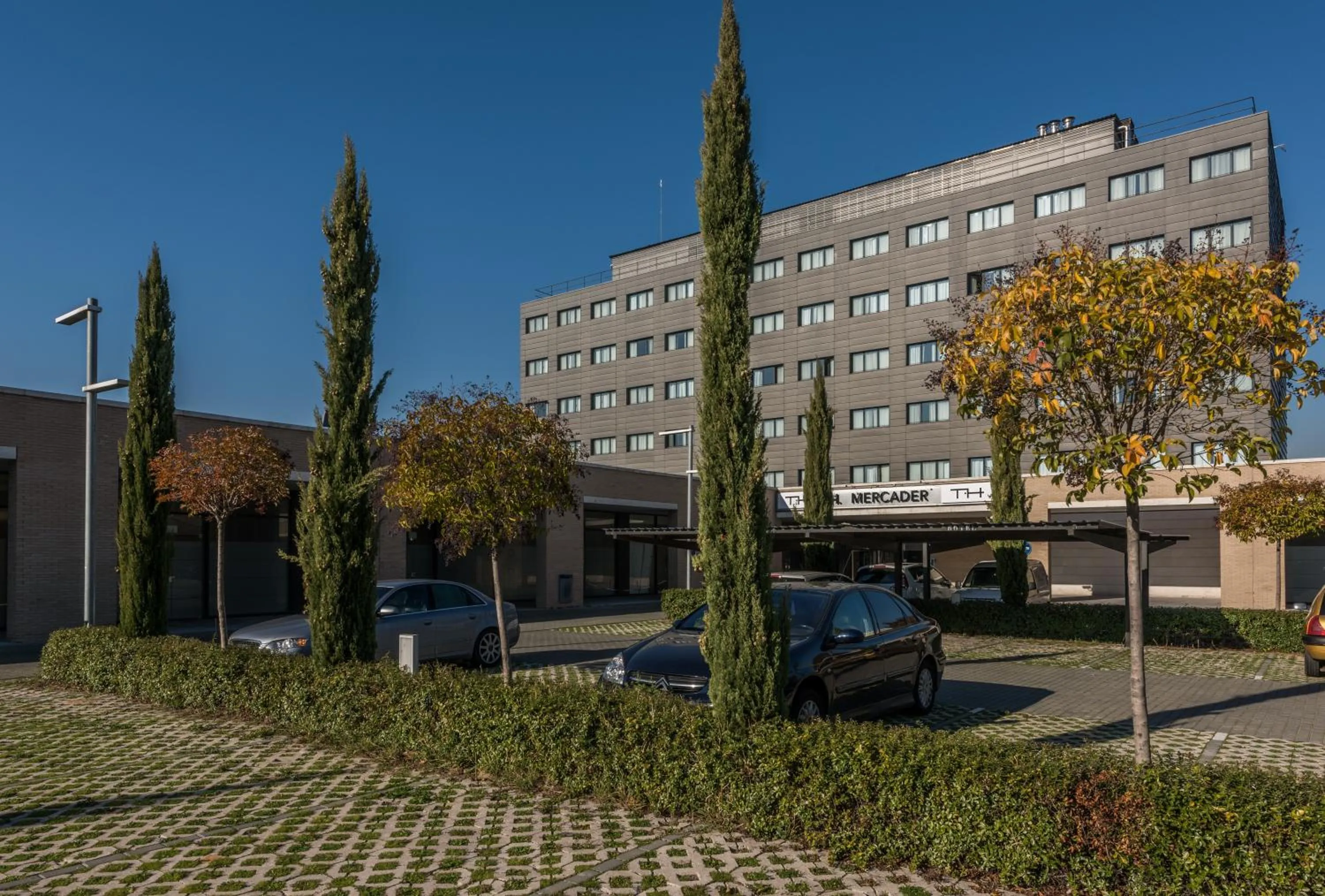 Street view in Hotel Mercader