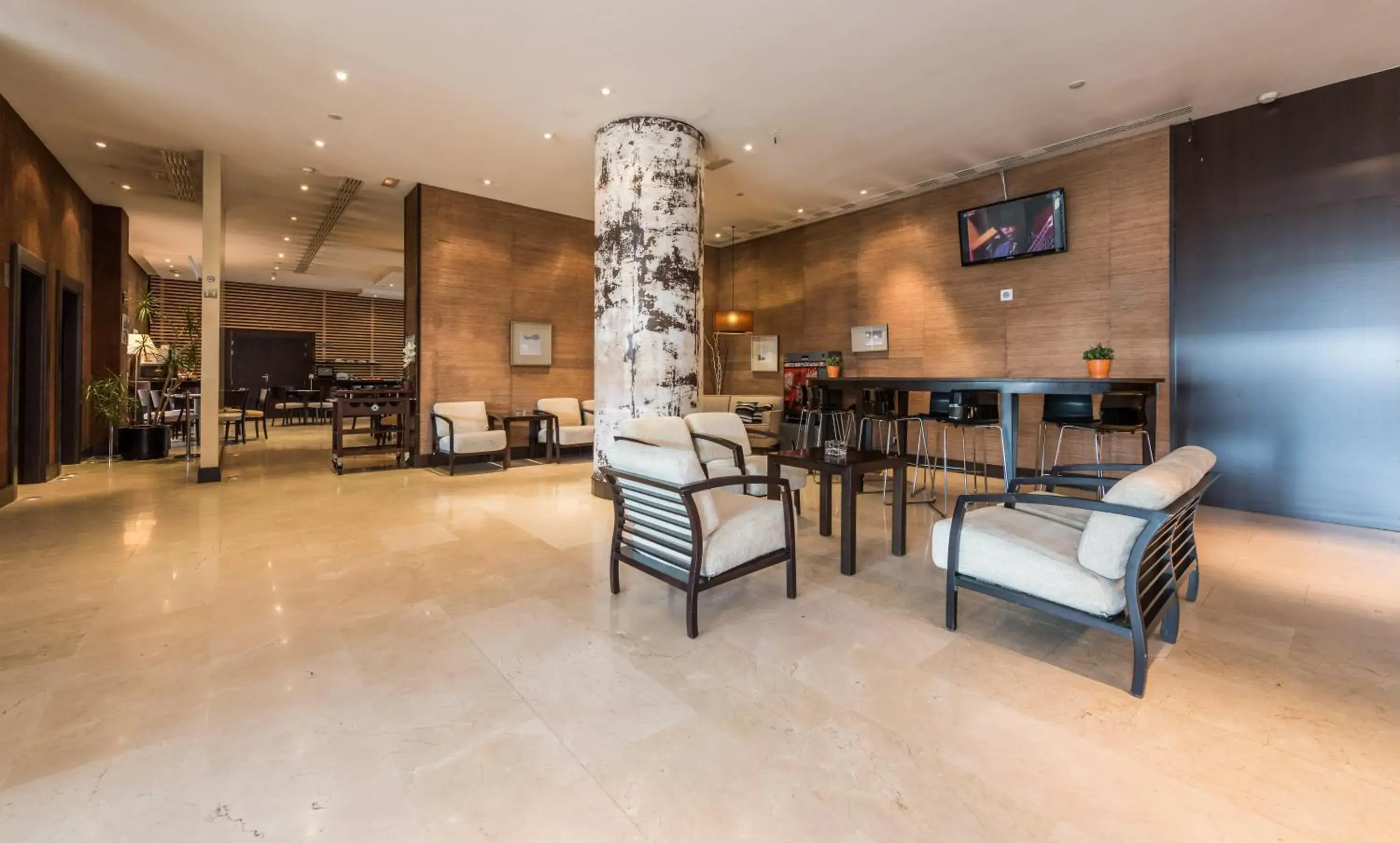 Lobby or reception in Hotel Mercader