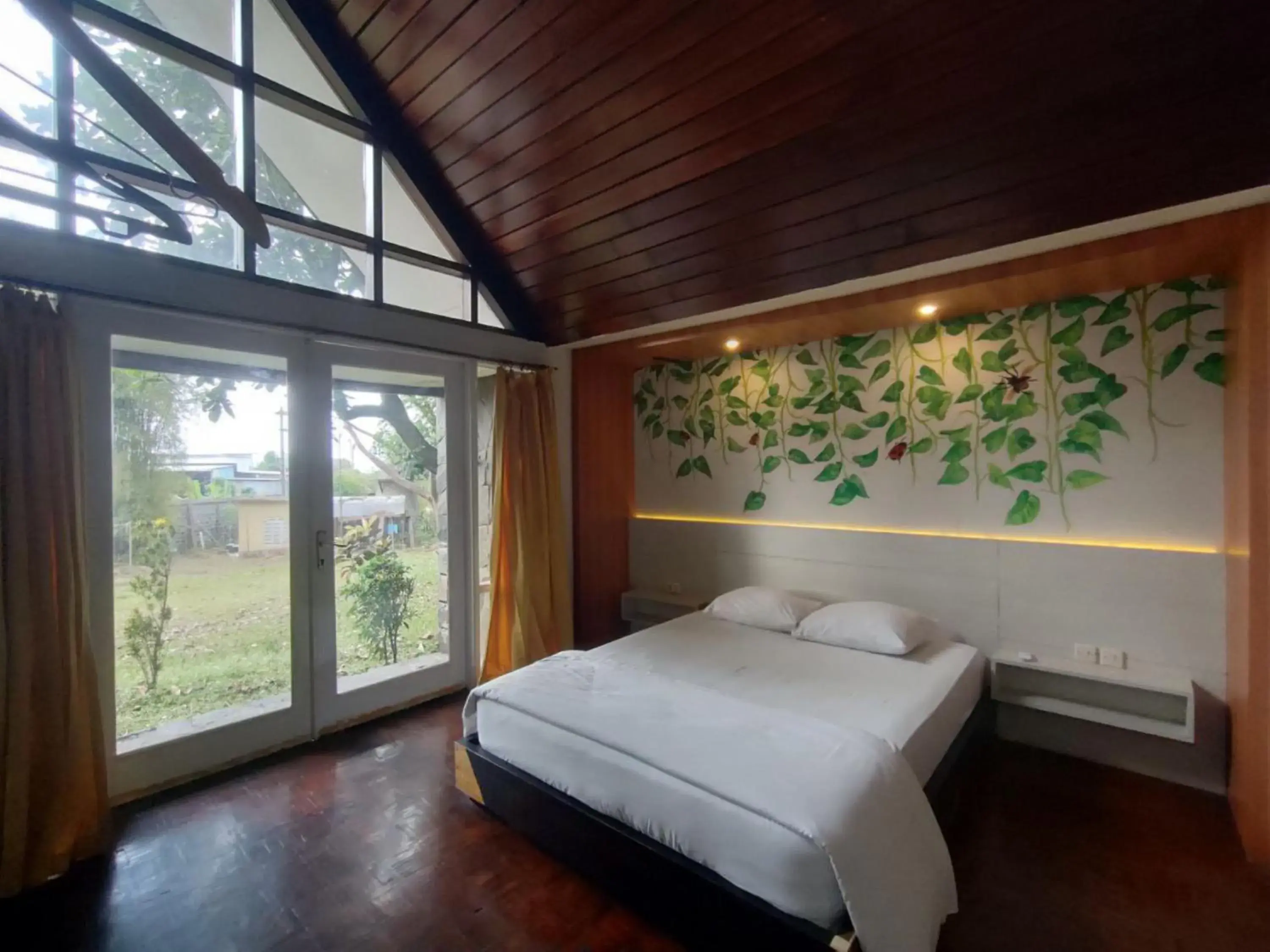 Deluxe Room in Grand Mulia Sakinah Boutique Resort Pandaan Deluxe Room in Grand Mulia Sakinah Boutique Resort Pandaan