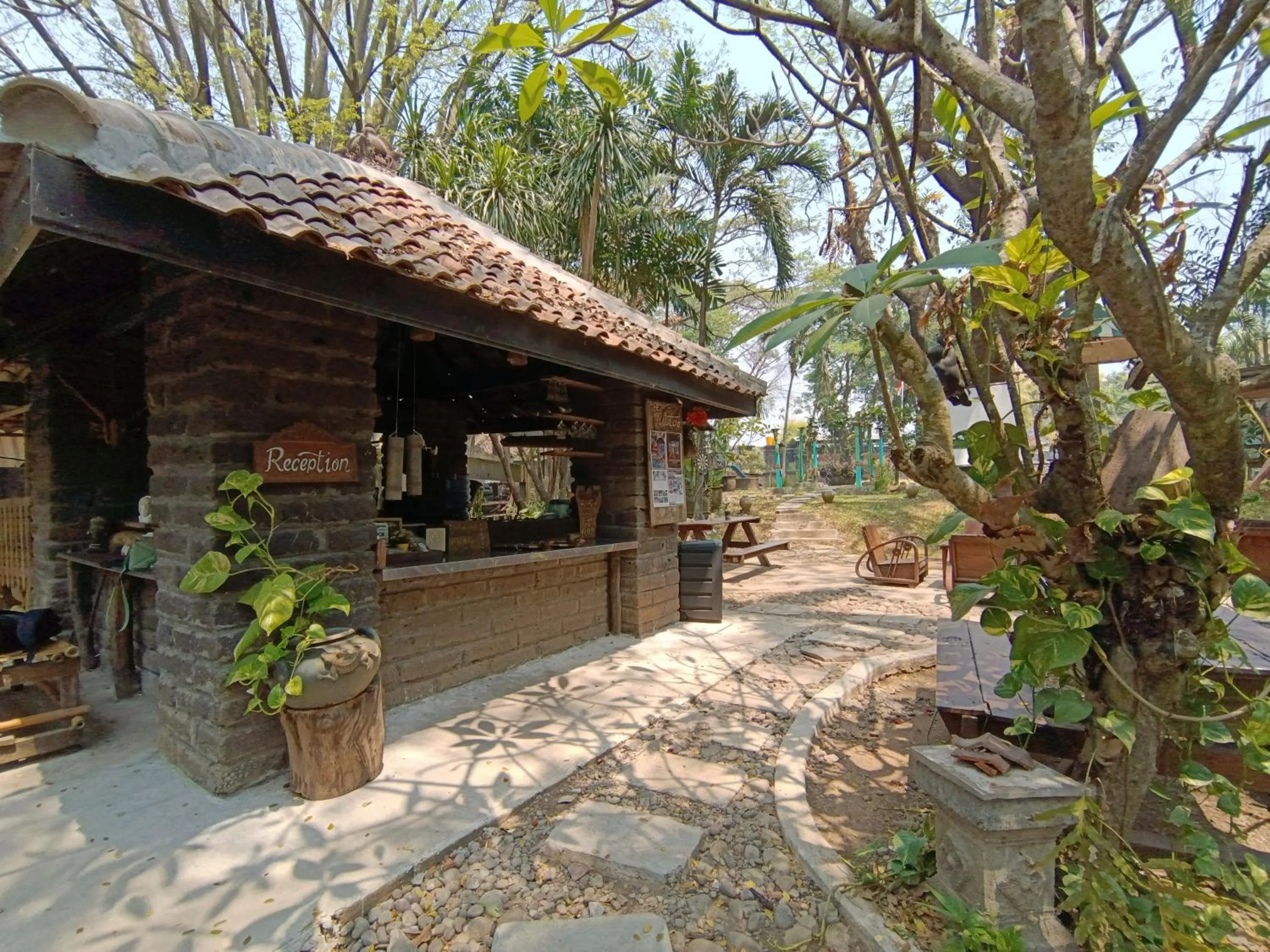 Lobby or reception in Grand Mulia Sakinah Boutique Resort Pandaan