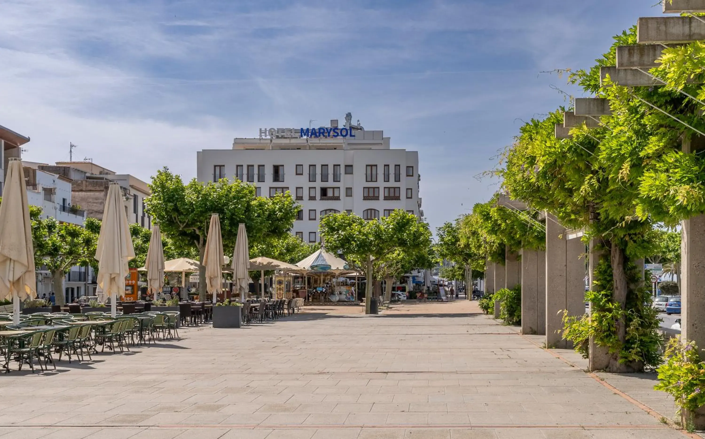 Property building in Prestige Mar y Sol Property building in Prestige Mar y Sol