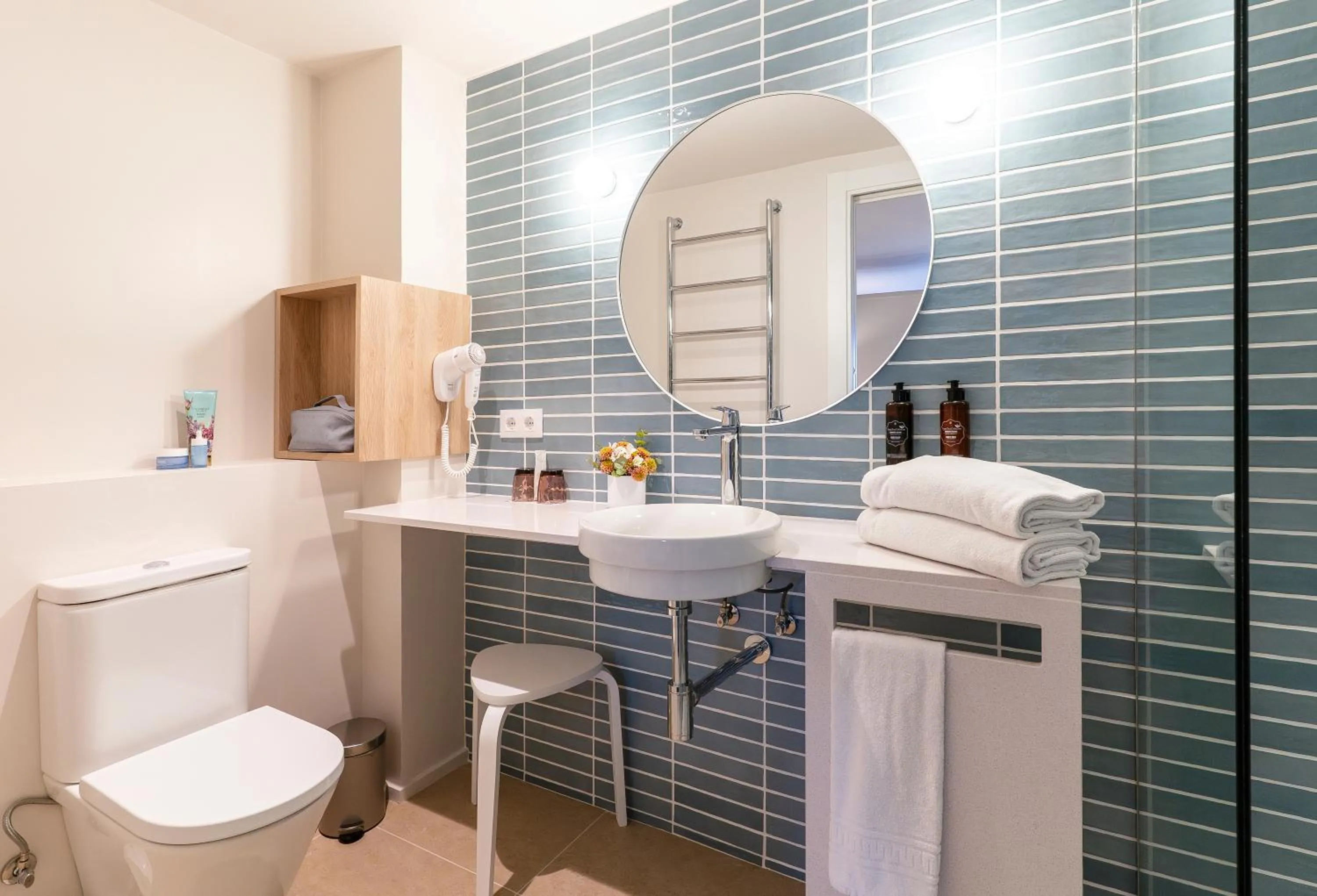 Shower in Prestige Mar y Sol