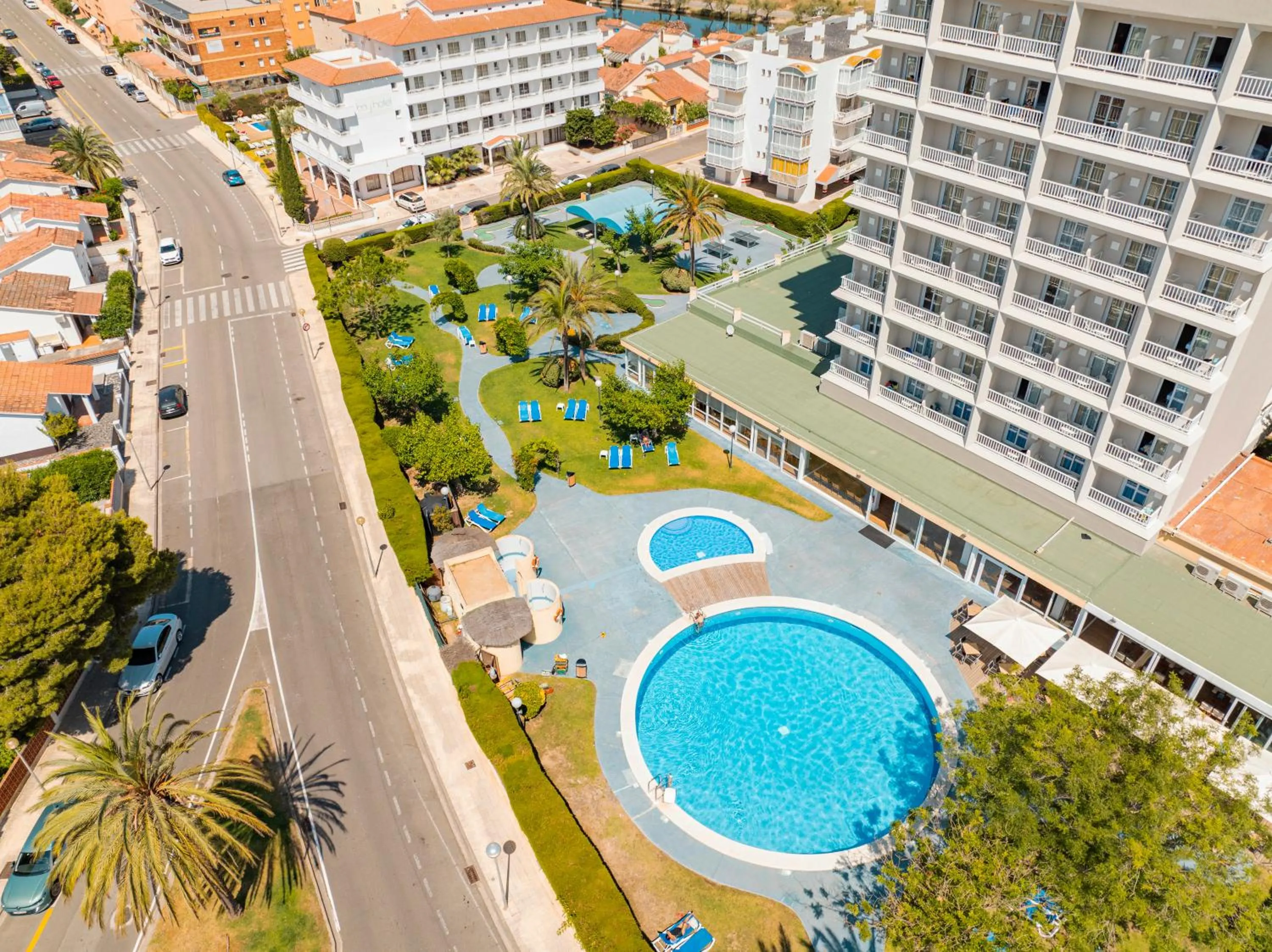 Property building in Prestige Goya Park