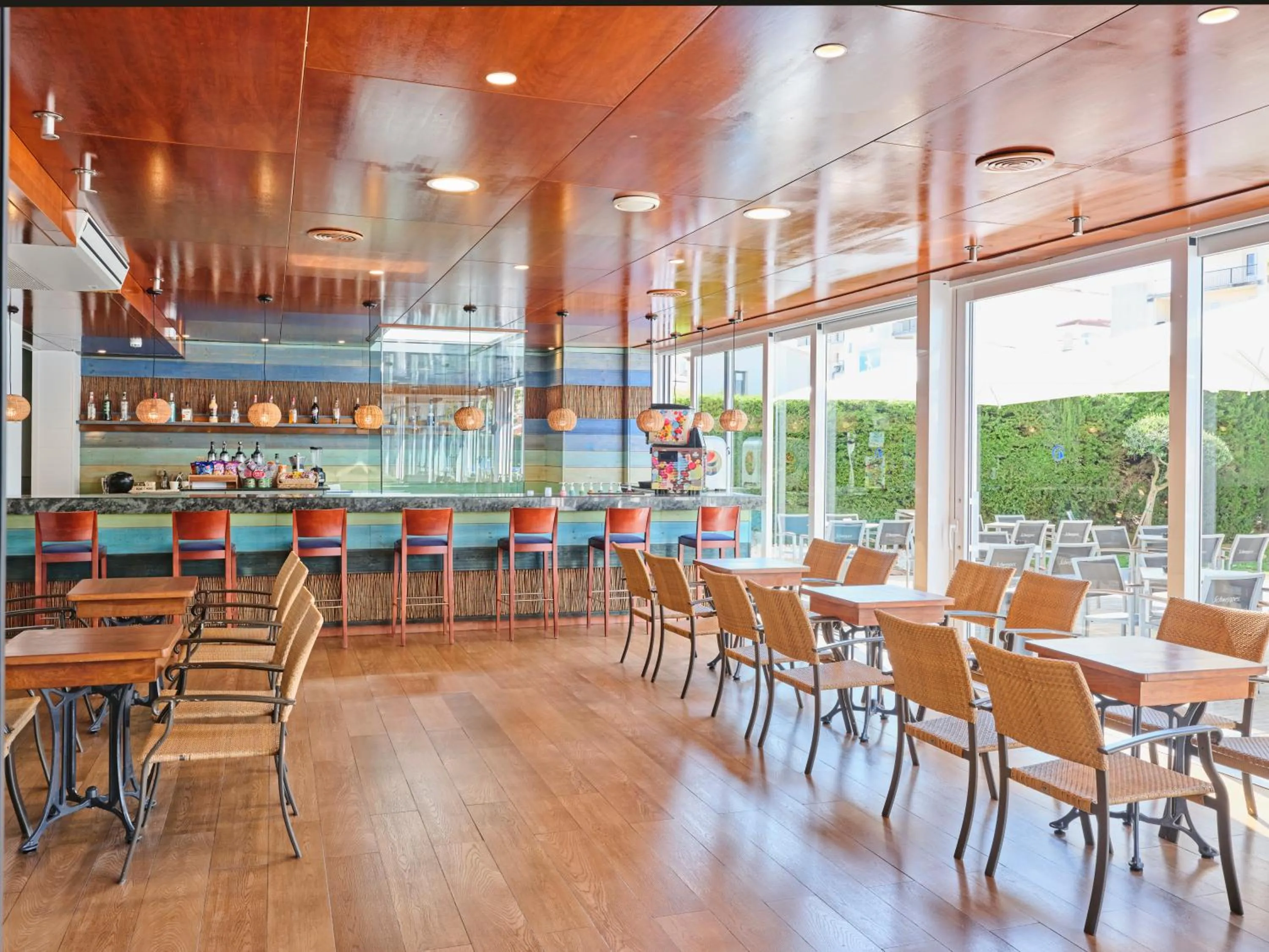 Lounge or bar in Prestige Goya Park