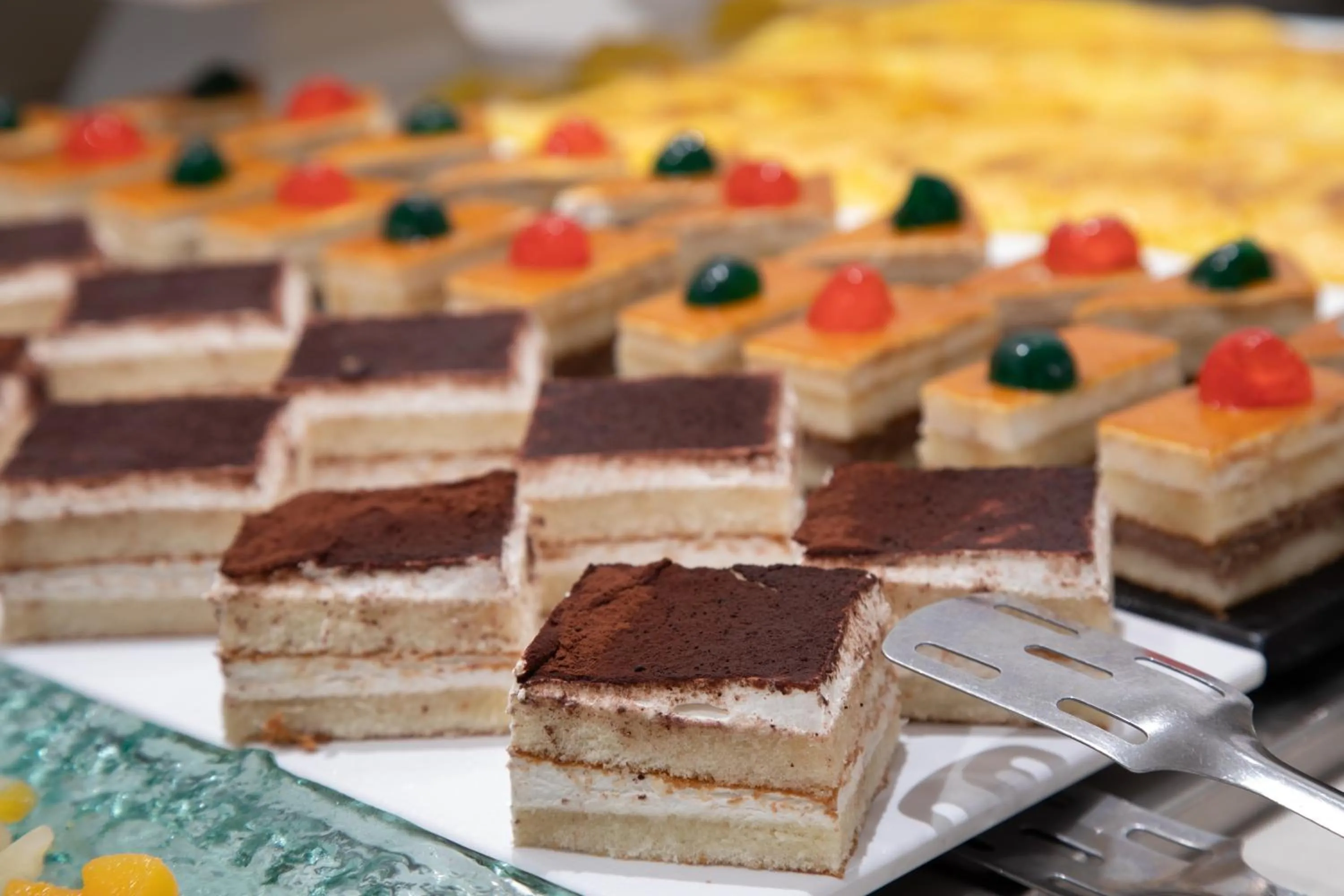 Restaurant/places to eat in Prestige Sant Marc