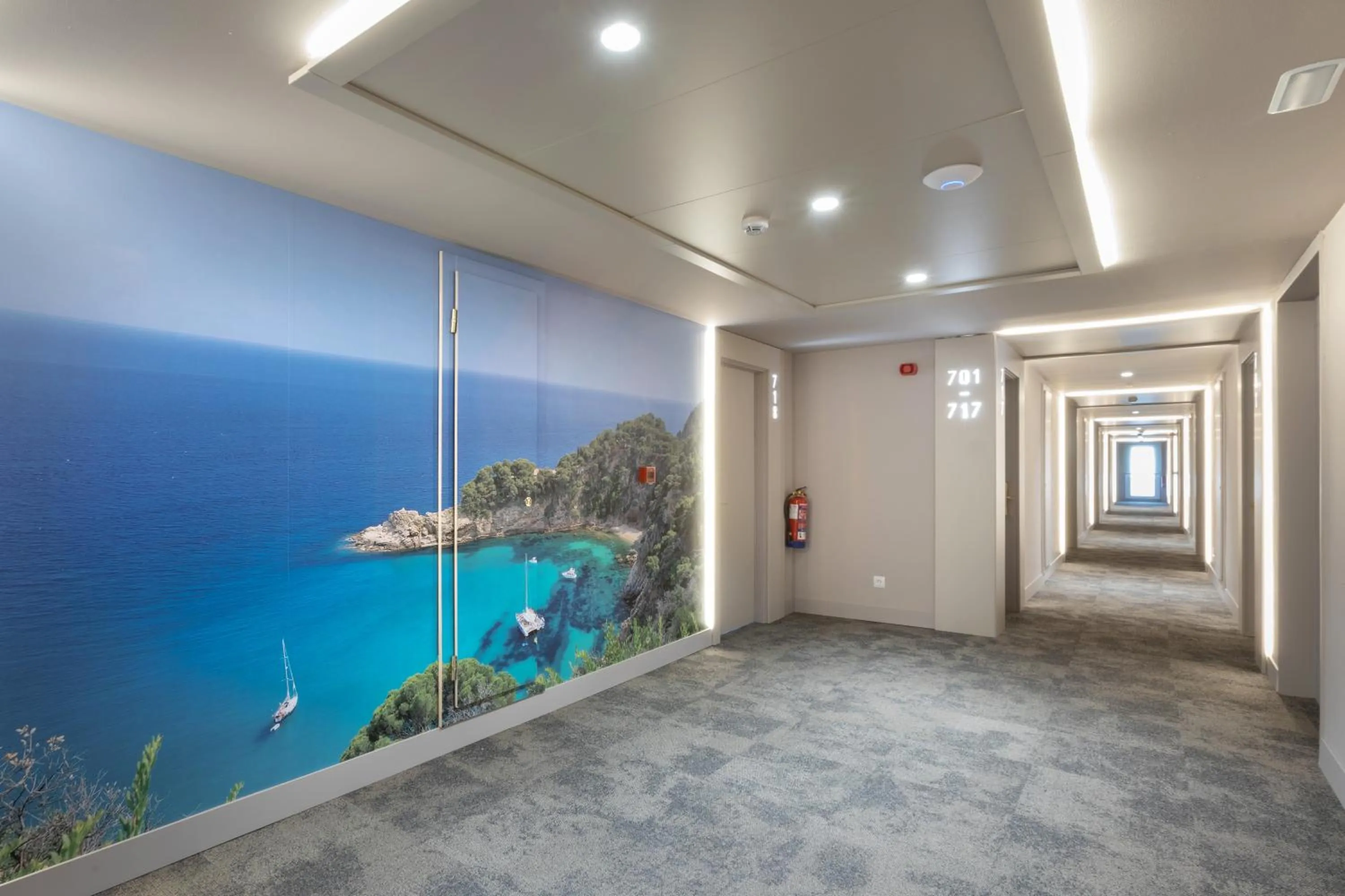 Area and facilities in Prestige Sant Marc