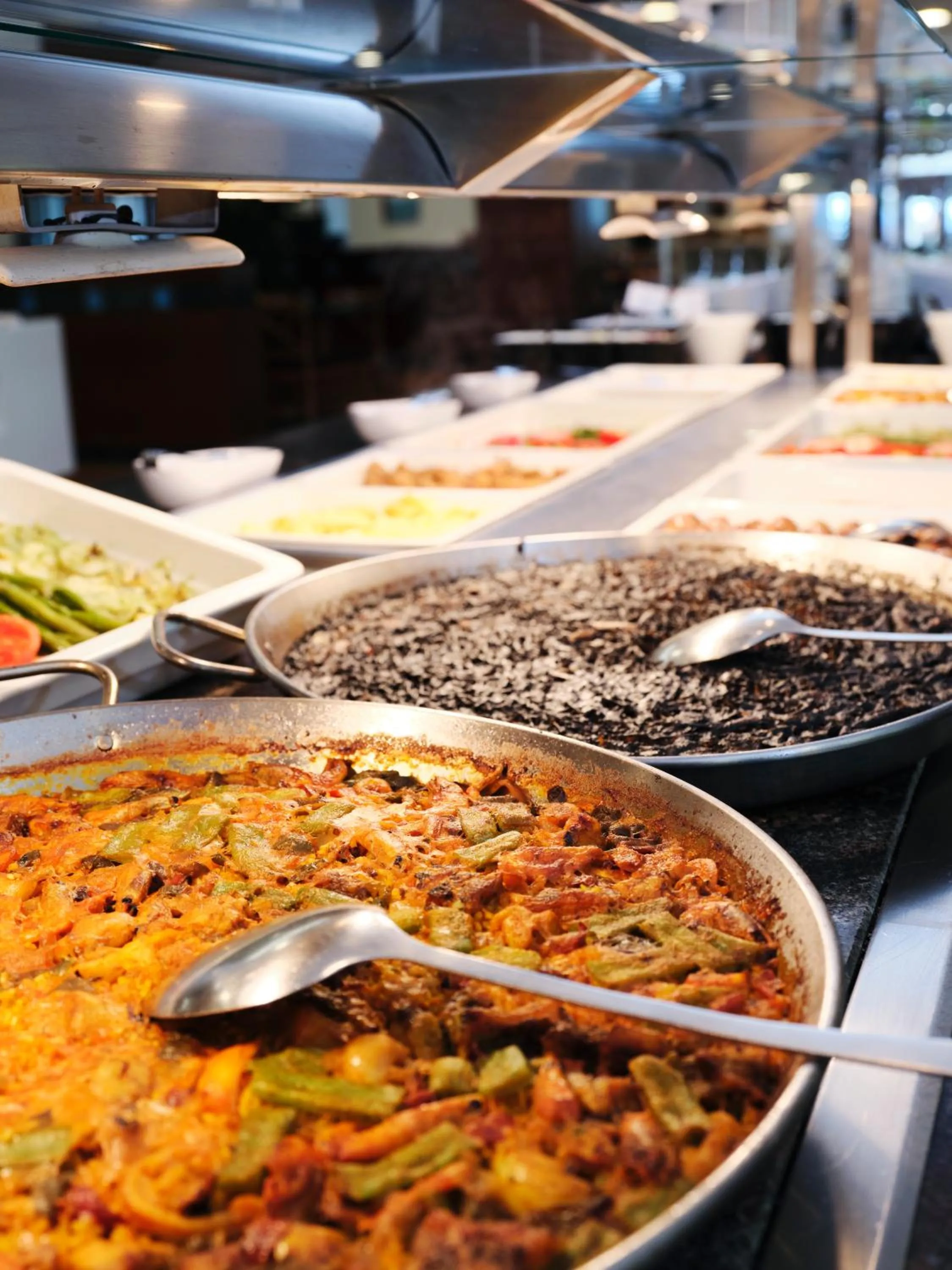 Food in Prestige Victoria