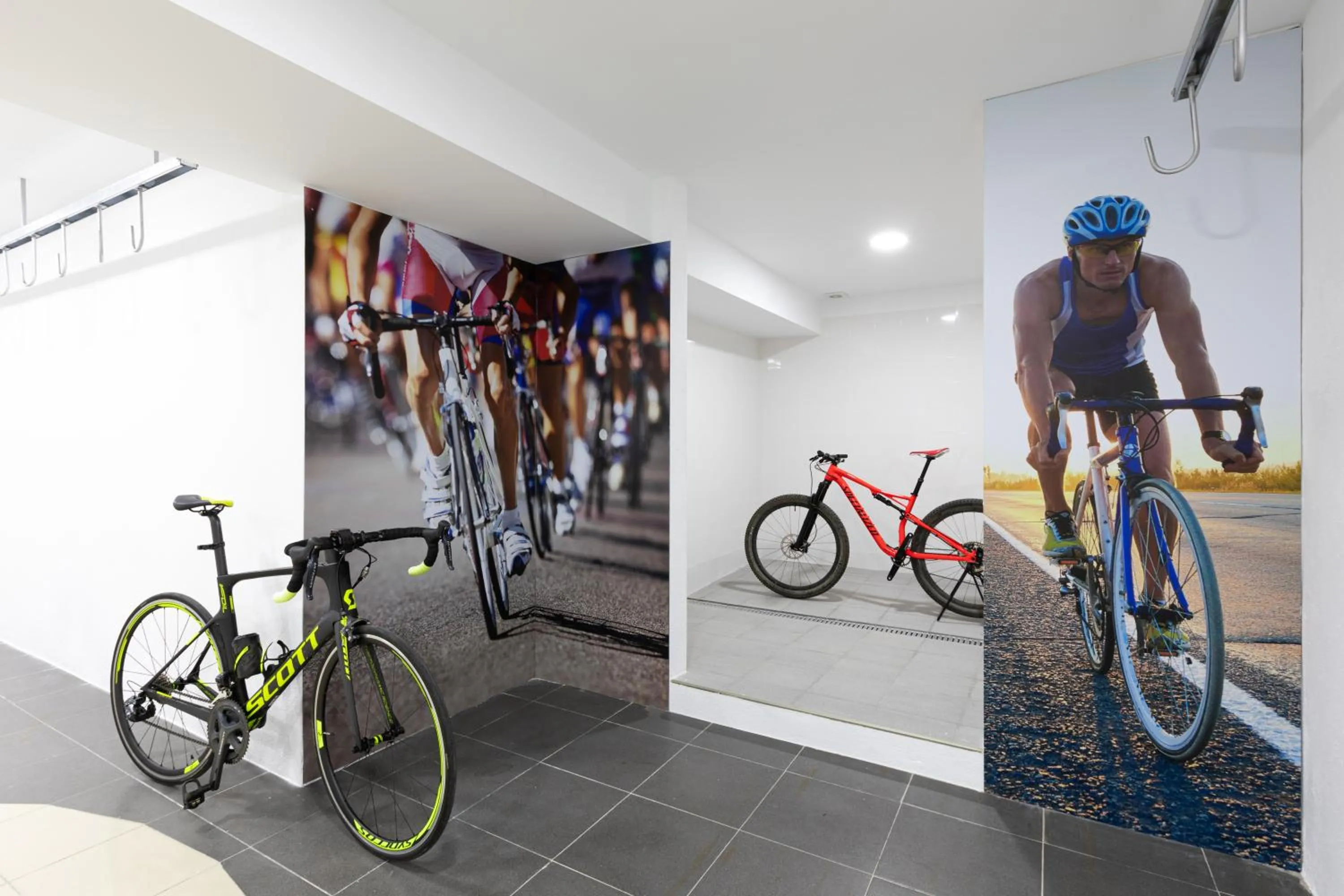 Cycling in Prestige Victoria