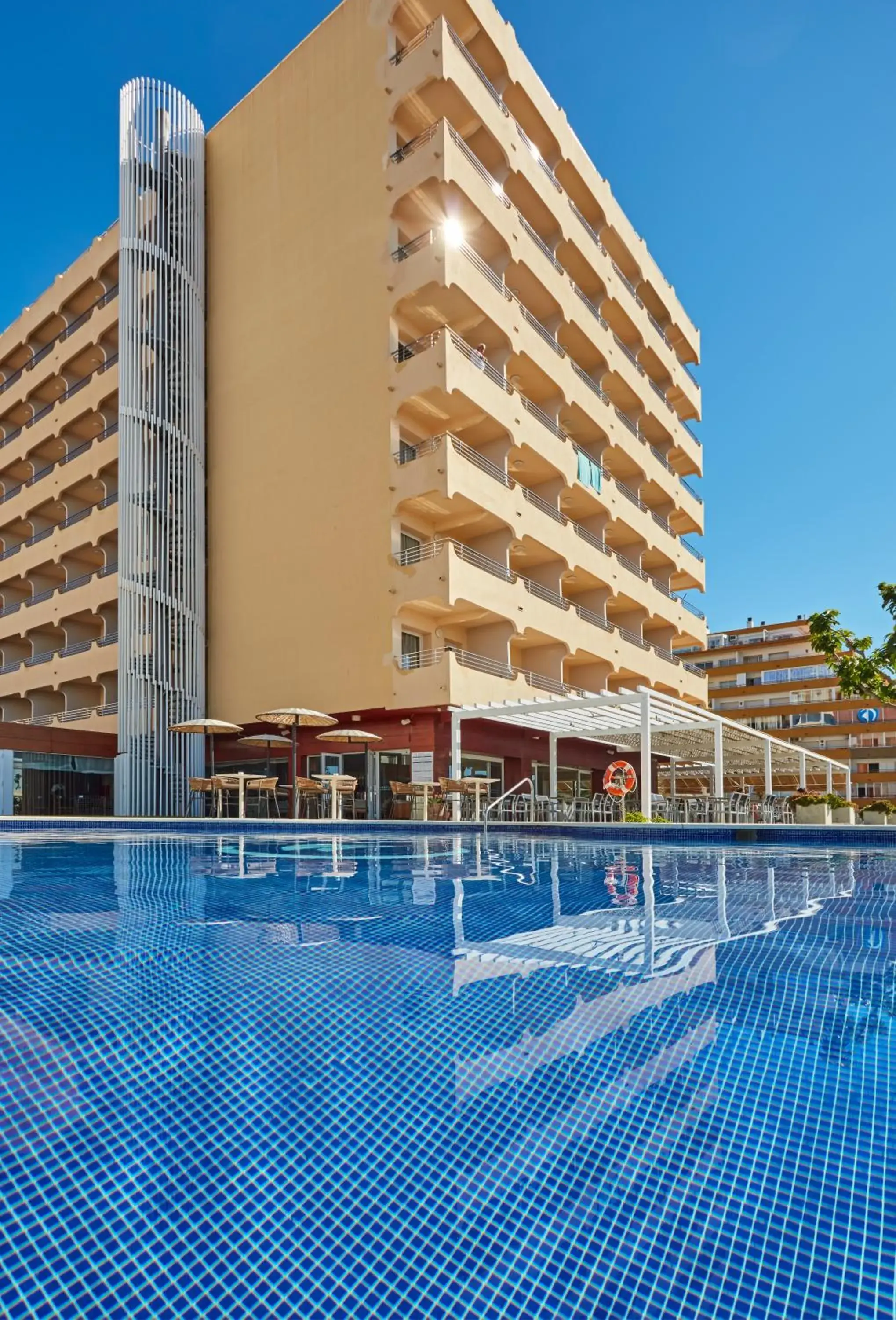 Property building in Prestige Victoria Property building in Prestige Victoria