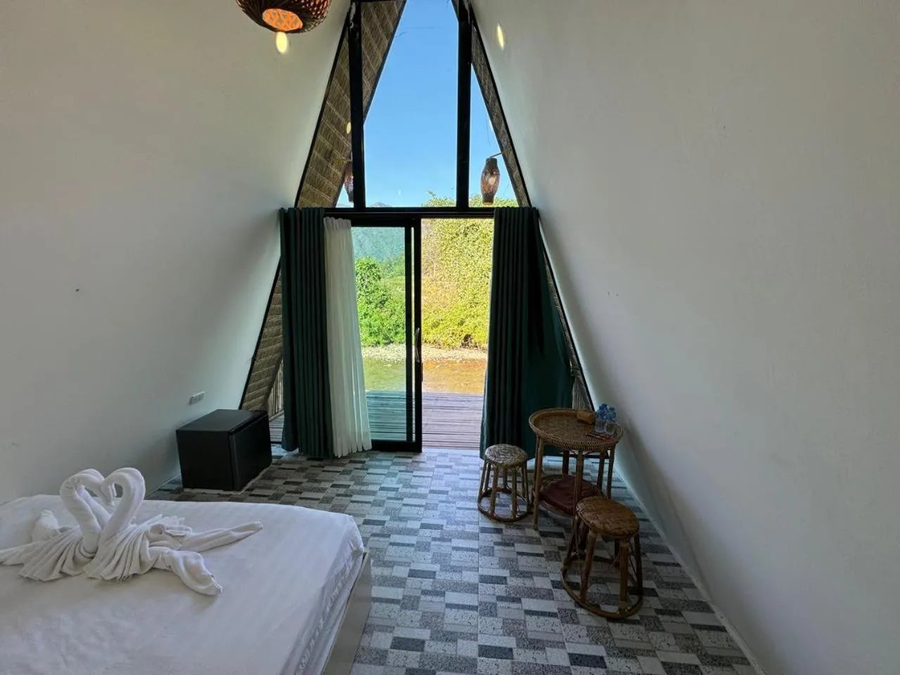 Bedroom, Bed in Vangvieng Angsavanh Resort