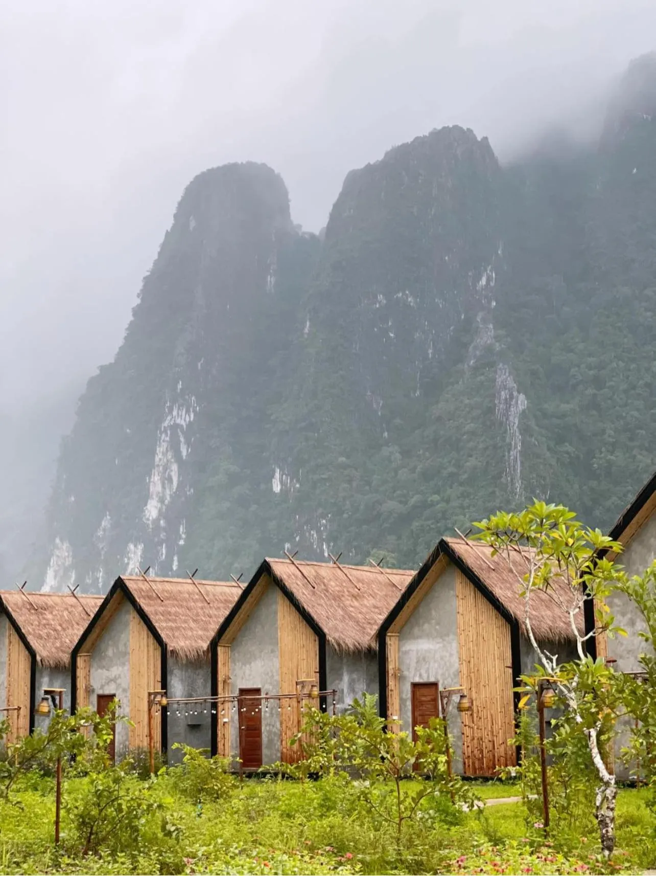 Vangvieng Angsavanh Resort