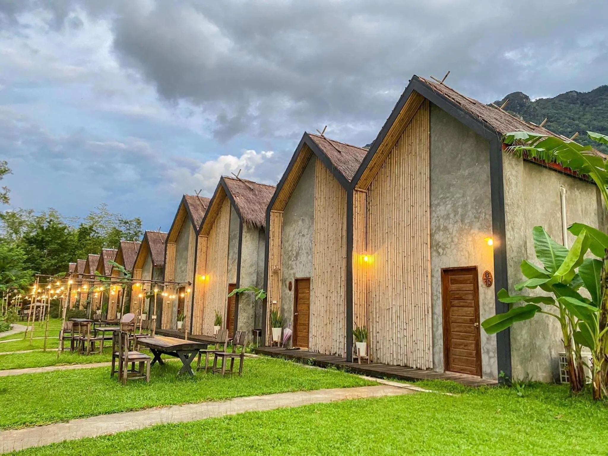 Vangvieng Angsavanh Resort