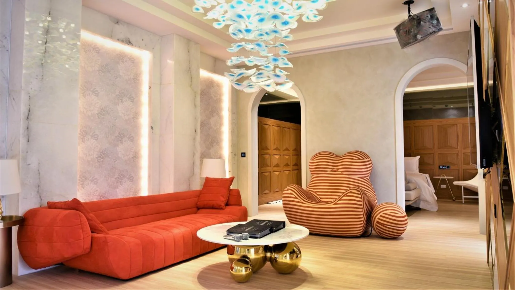 TV and multimedia in Domo Hotel