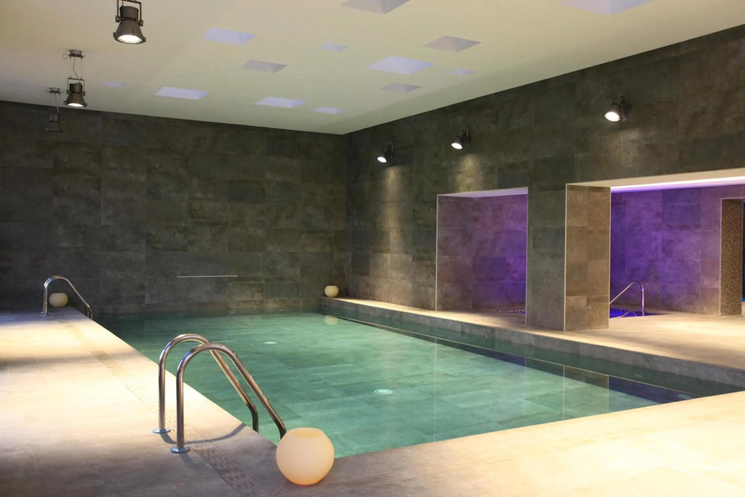 Swimming pool in Pure Salt Garonda - Adults Only