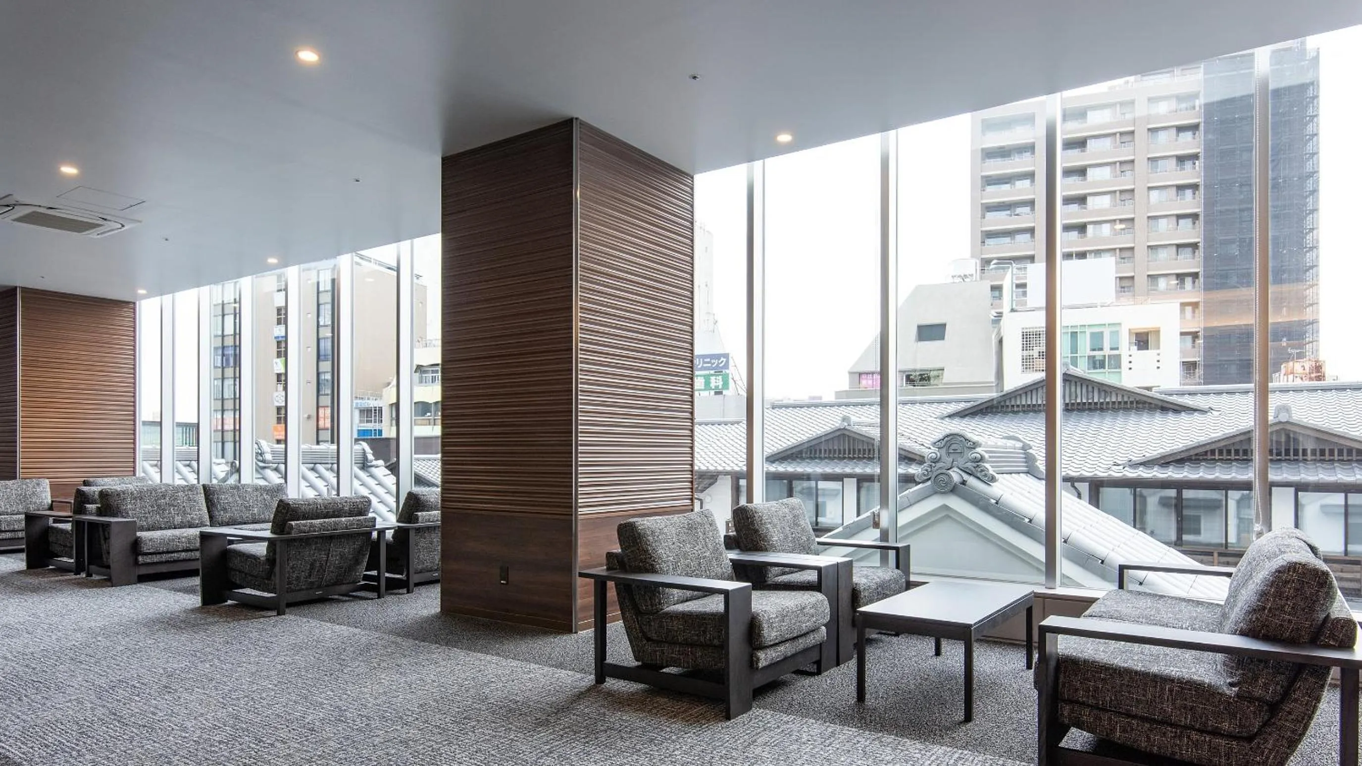 Lobby or reception in Tenseien Odawara Station Annex