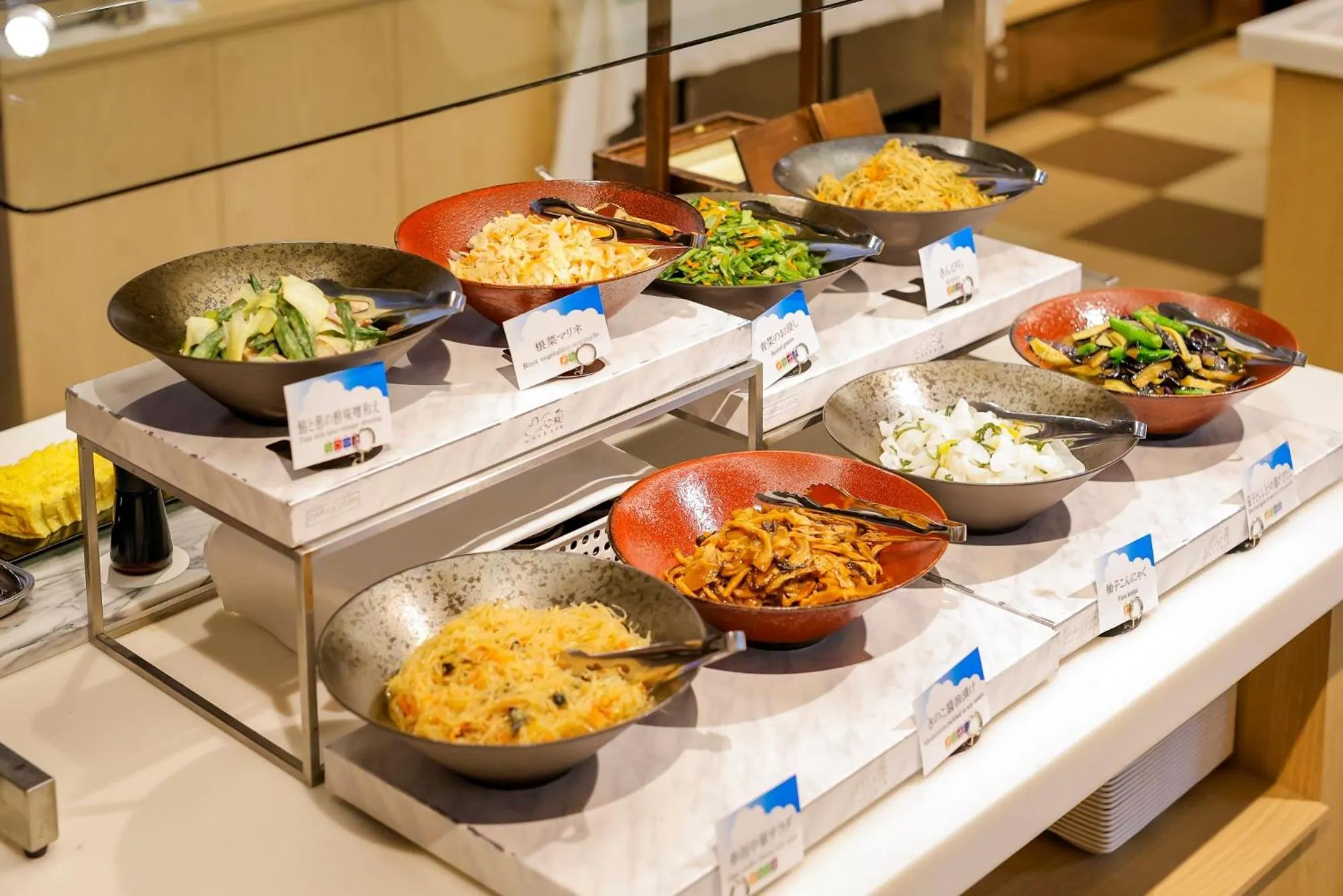 Buffet breakfast in Tenseien Odawara Station Annex