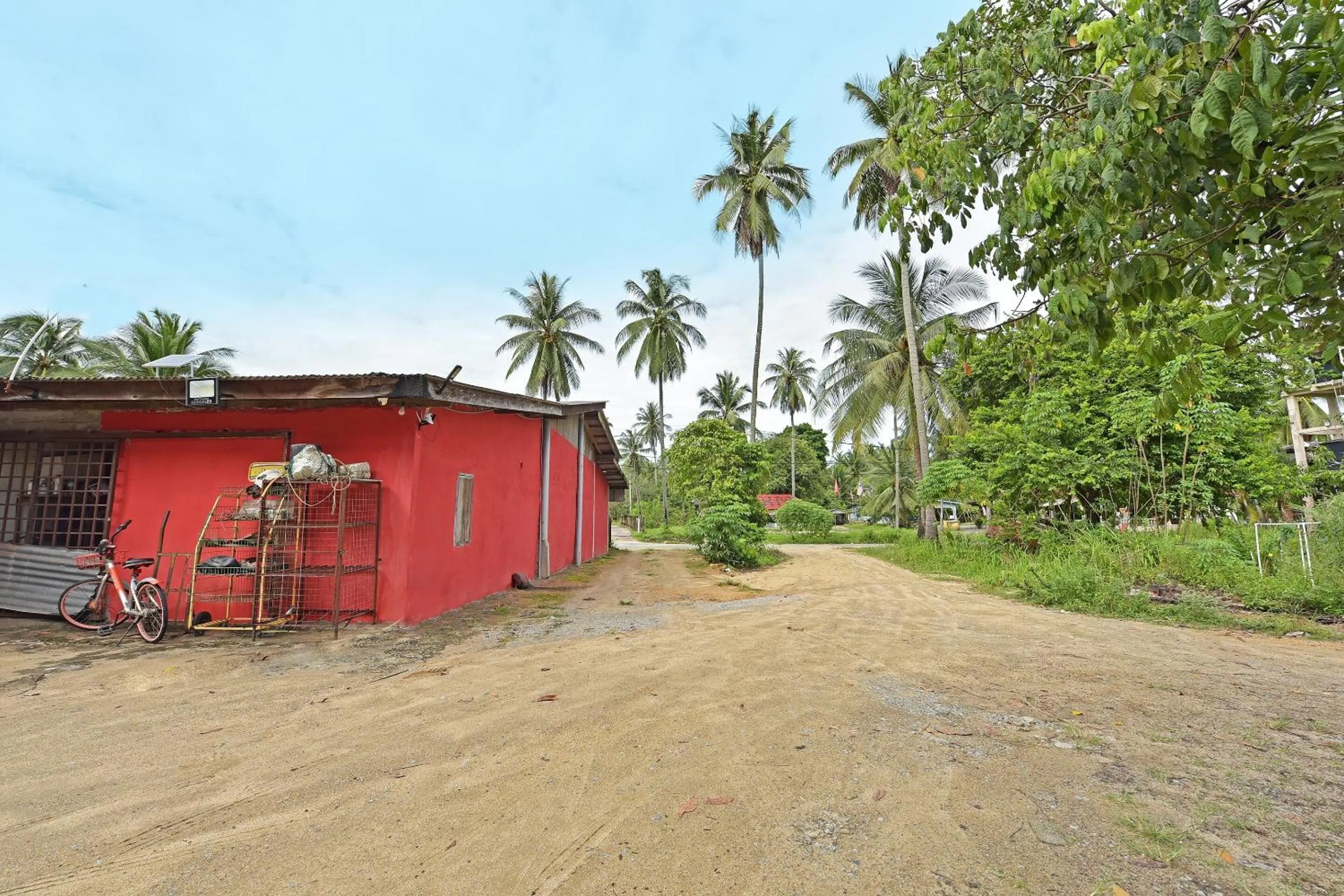 Lobby or reception in Capital O 90664 Rabi Hotel