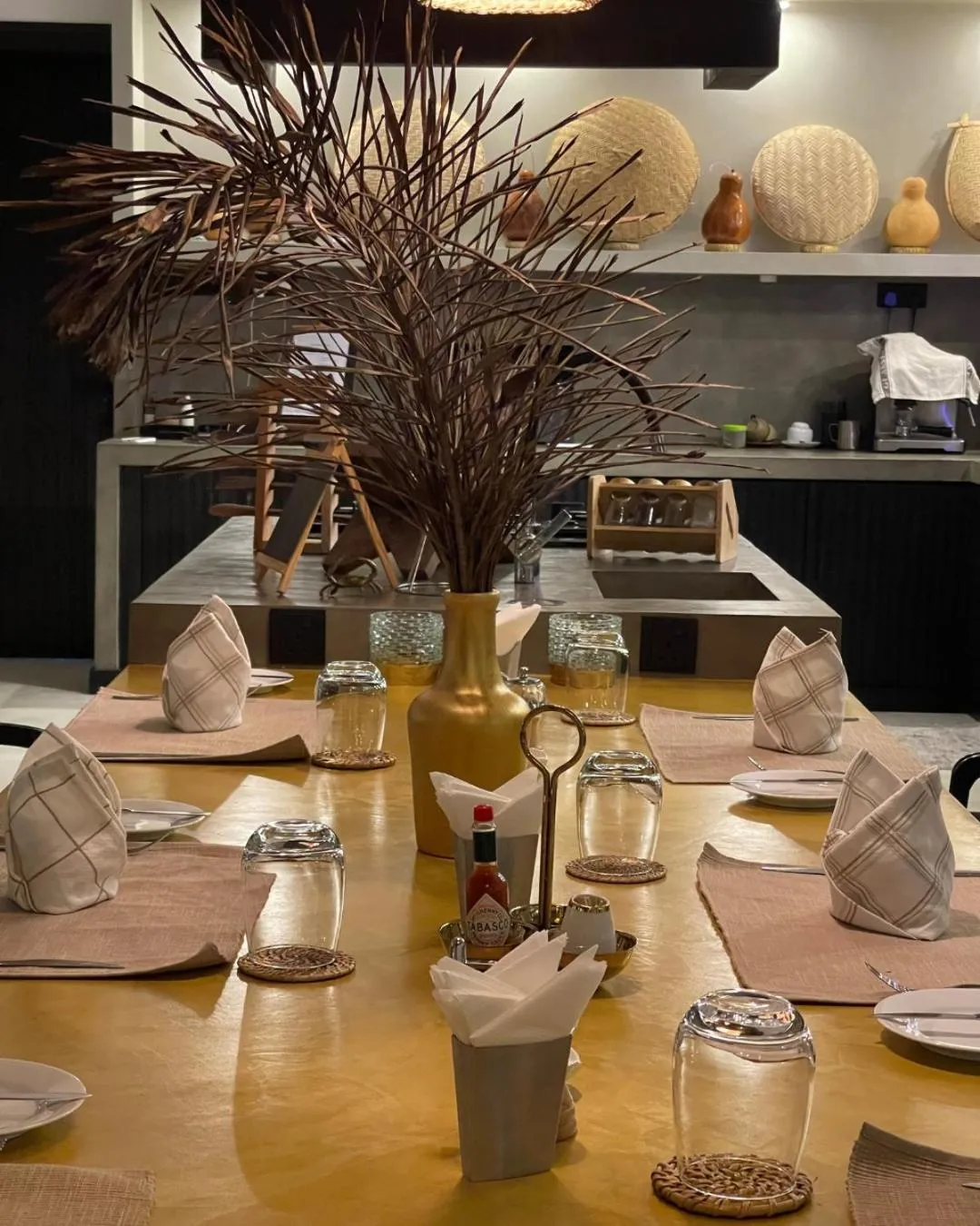 Restaurant/places to eat in D' Art VILLA RETREAT AND SPA