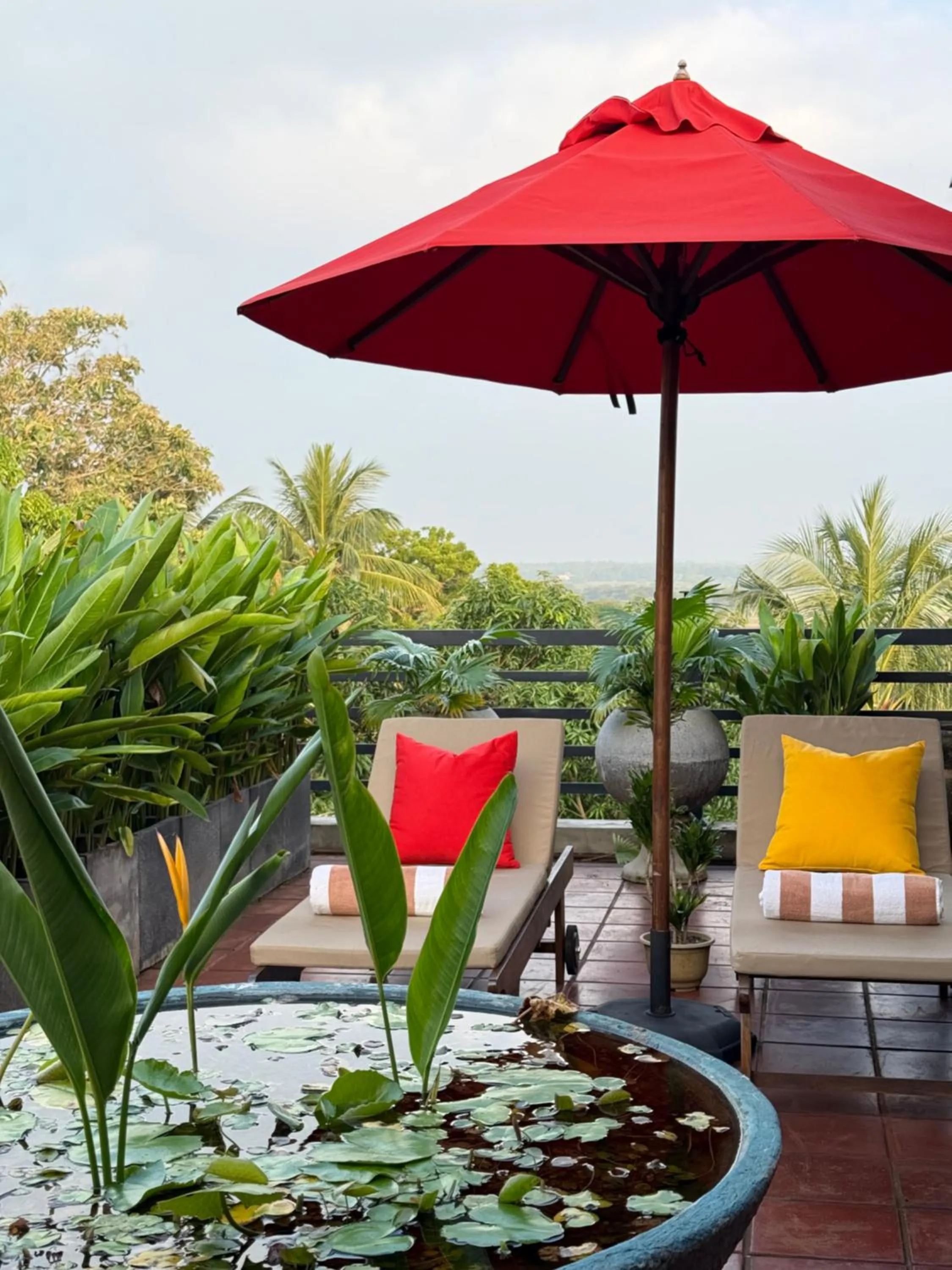 Patio in D' Art VILLA RETREAT AND SPA