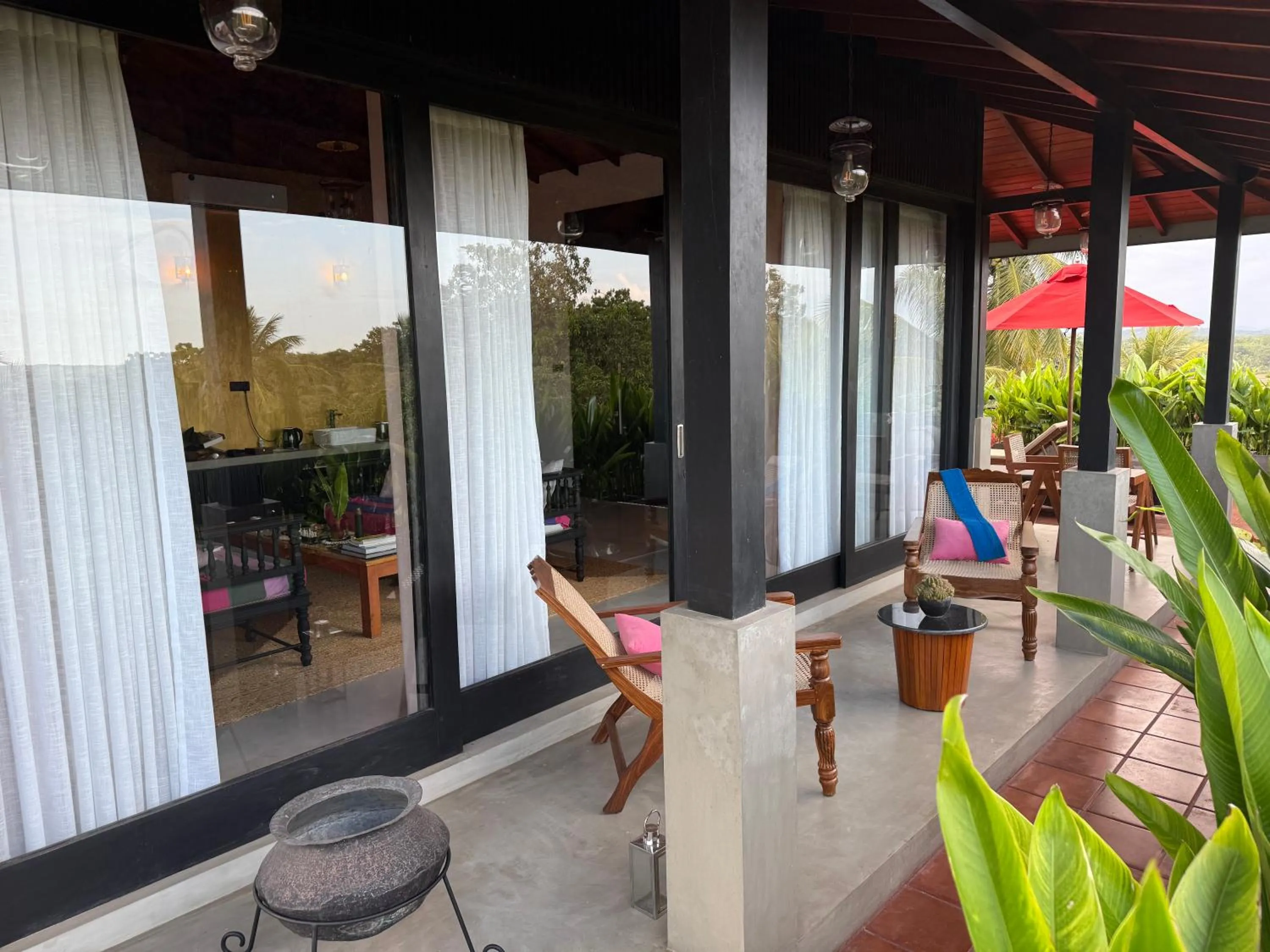 Patio in D' Art VILLA RETREAT AND SPA