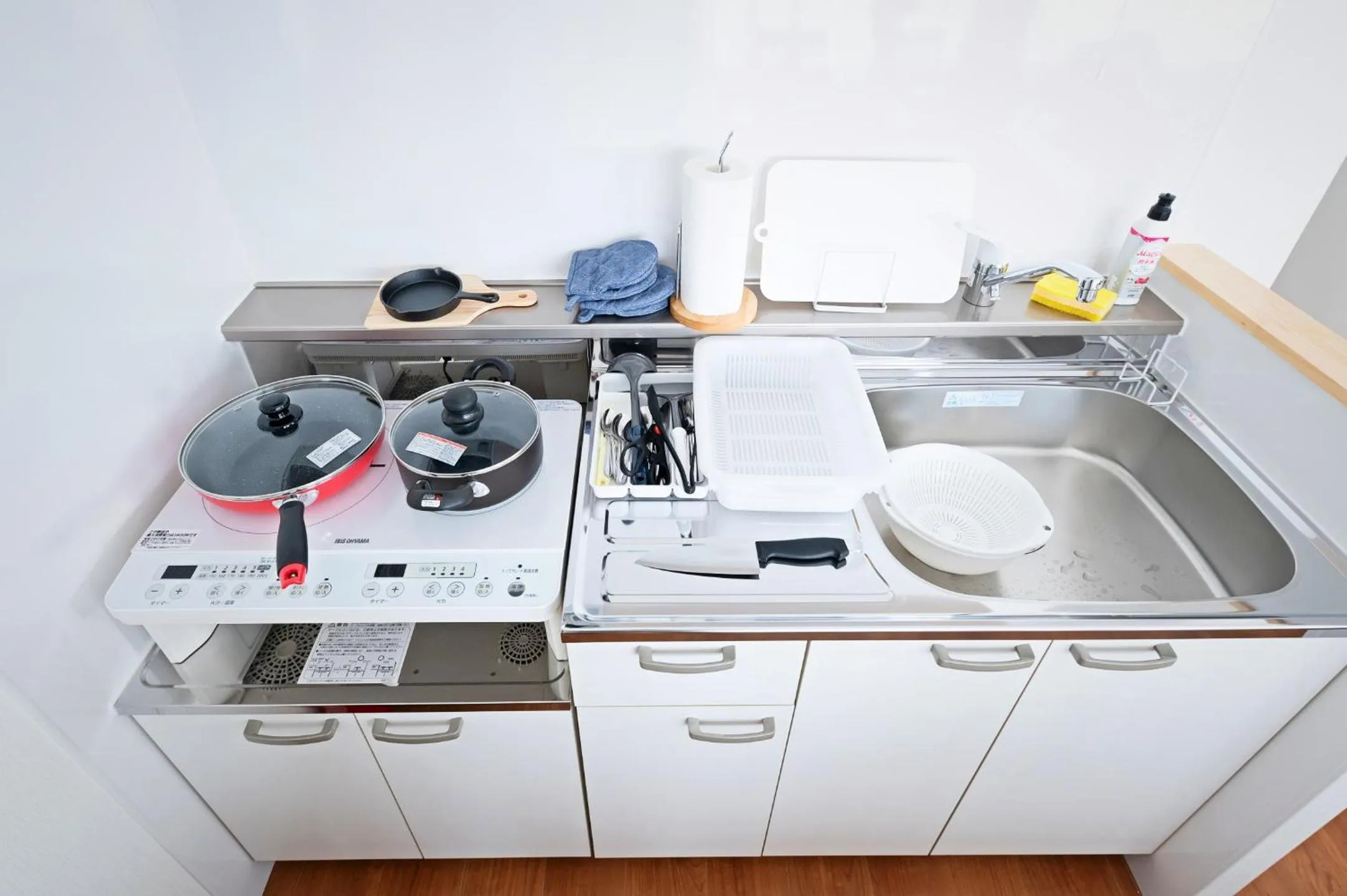 kitchen in APHONGO HOTEL