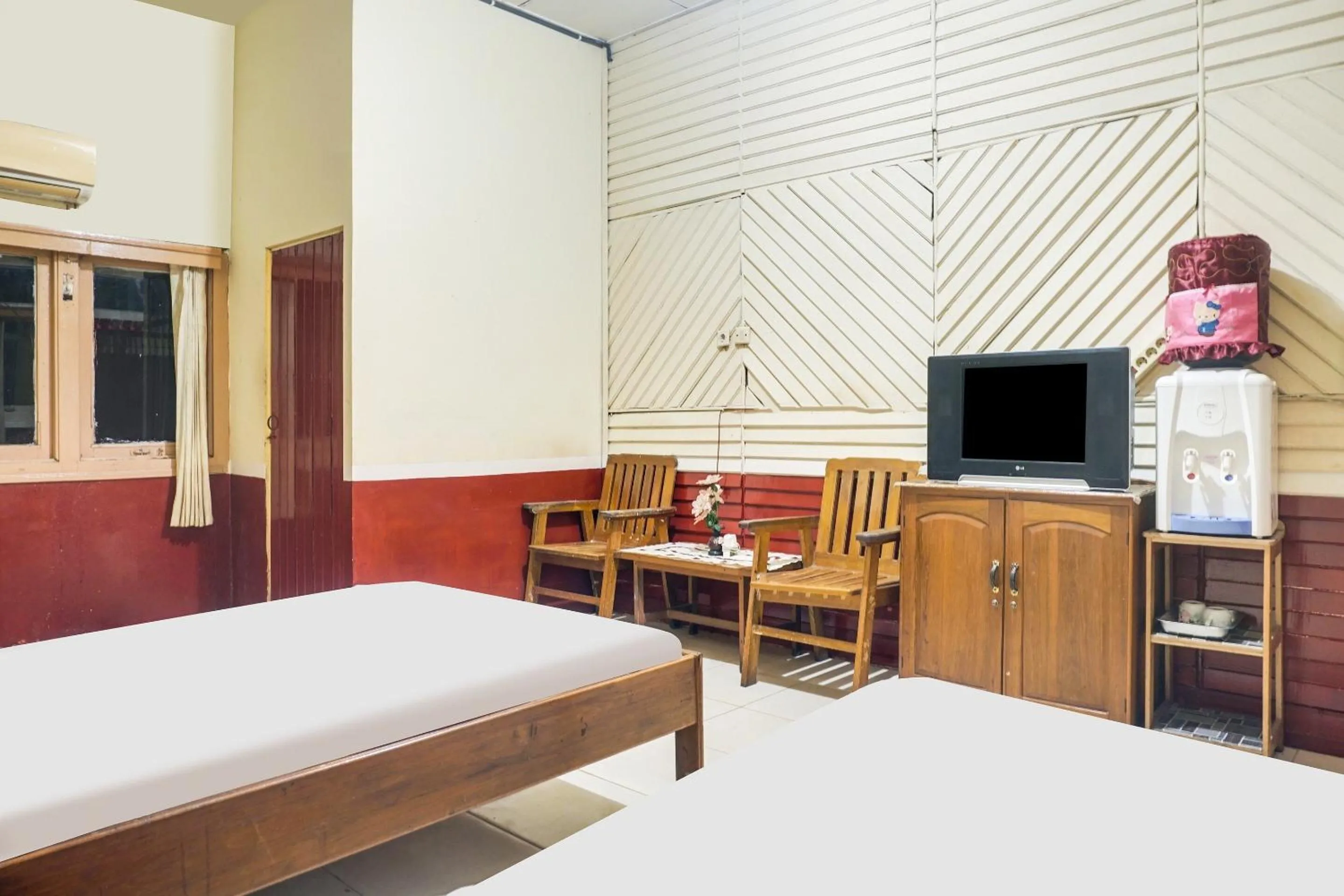 Bedroom in Hotel O Anggrek Daqu Syariah Kapuas