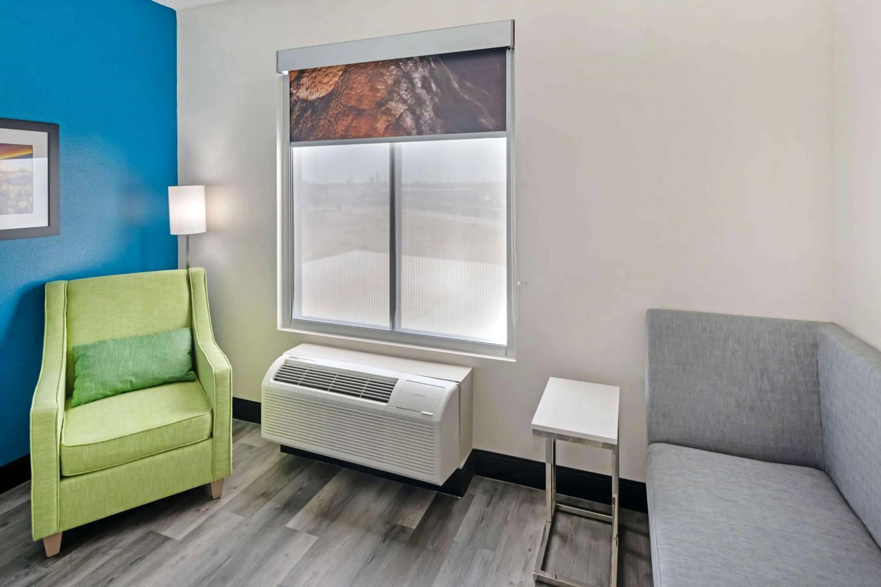 Bedroom in Best Western Plus Executive Residency Carlsbad Hotel