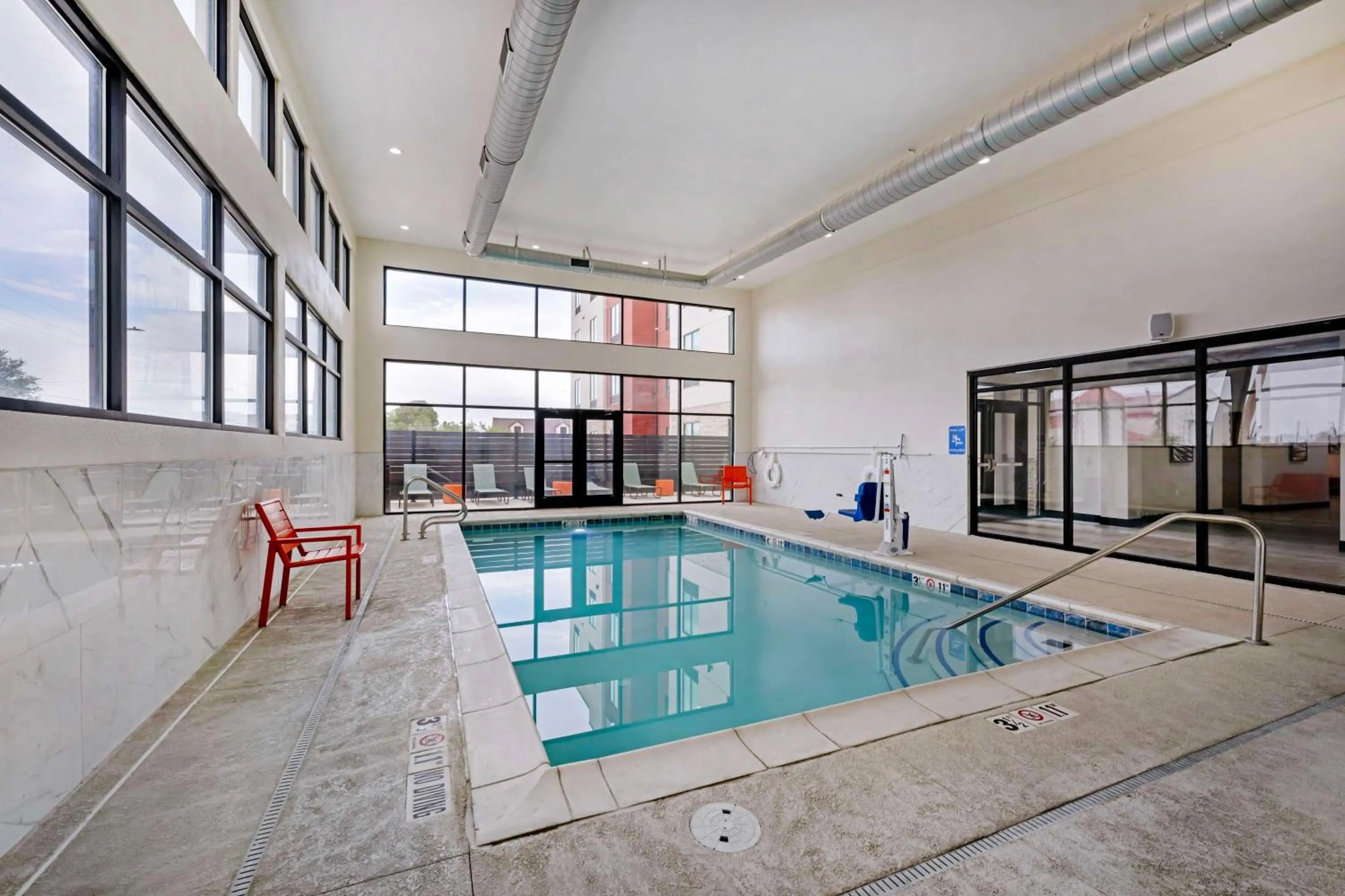 Pool view in Best Western Plus Executive Residency Carlsbad Hotel