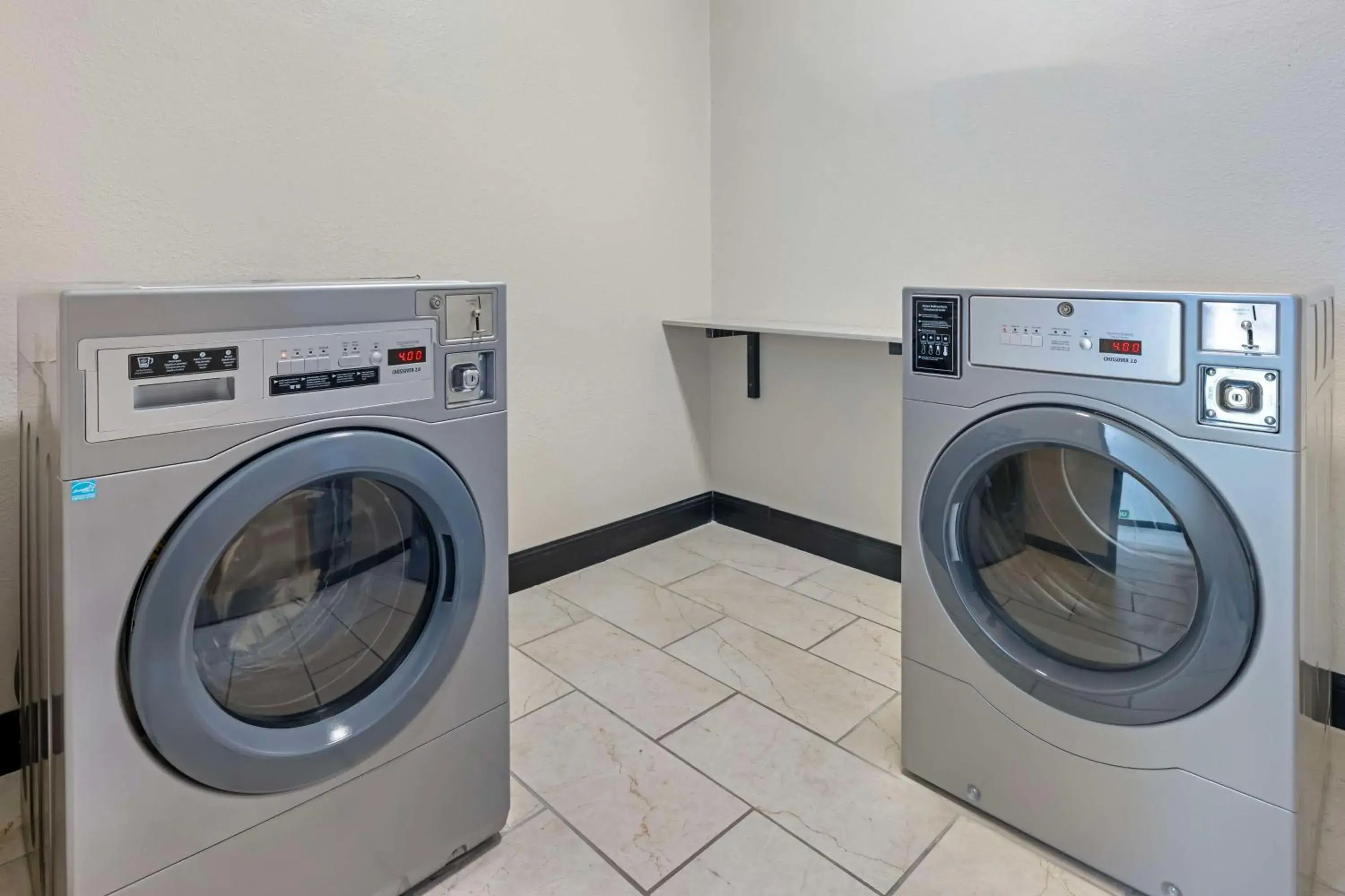 Property building in Best Western Plus Executive Residency Carlsbad Hotel Property building in Best Western Plus Executive Residency Carlsbad Hotel