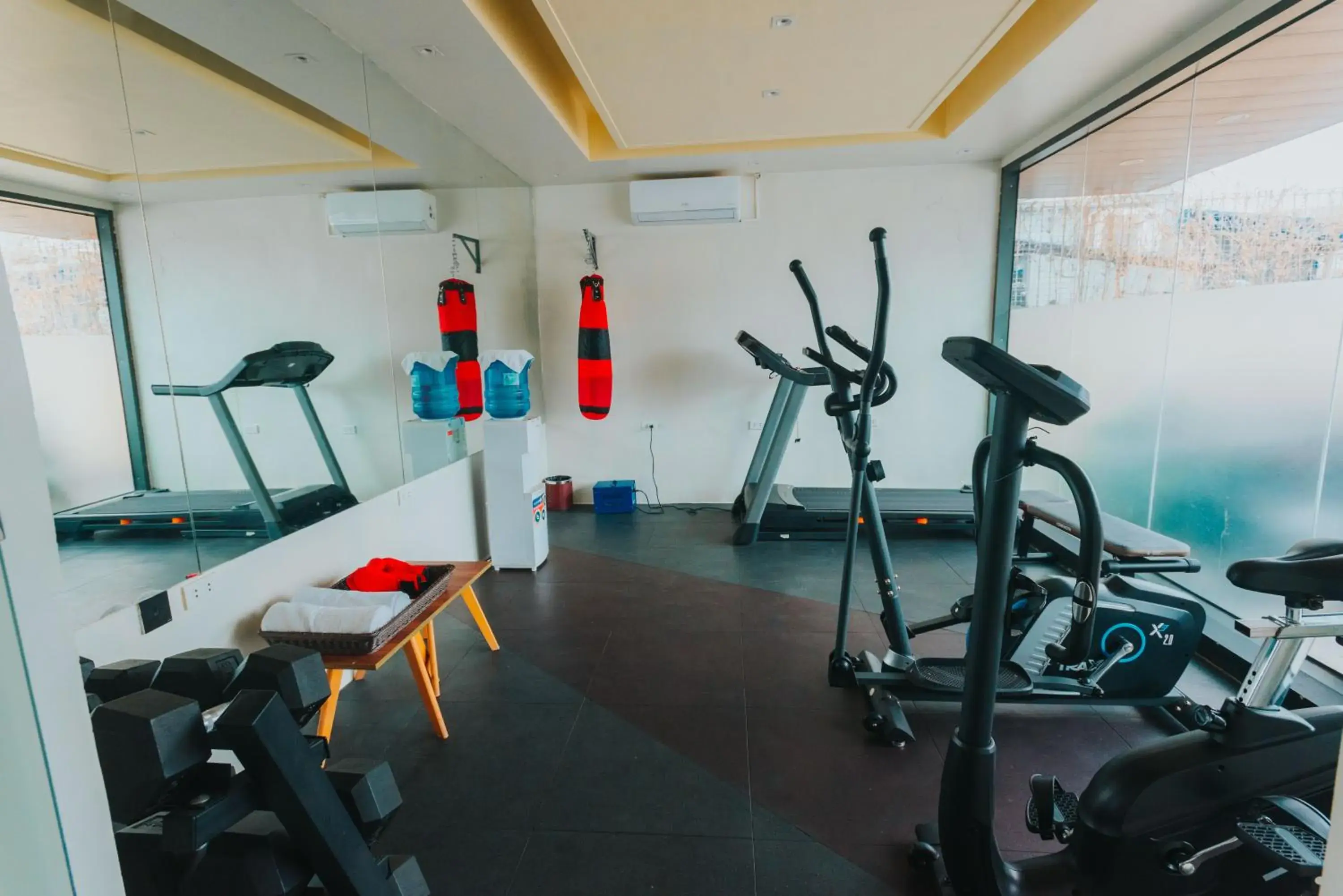 Fitness centre/facilities in SureStay Studio by Best Western Clarkview Angeles City Fitness centre/facilities in SureStay Studio by Best Western Clarkview Angeles City