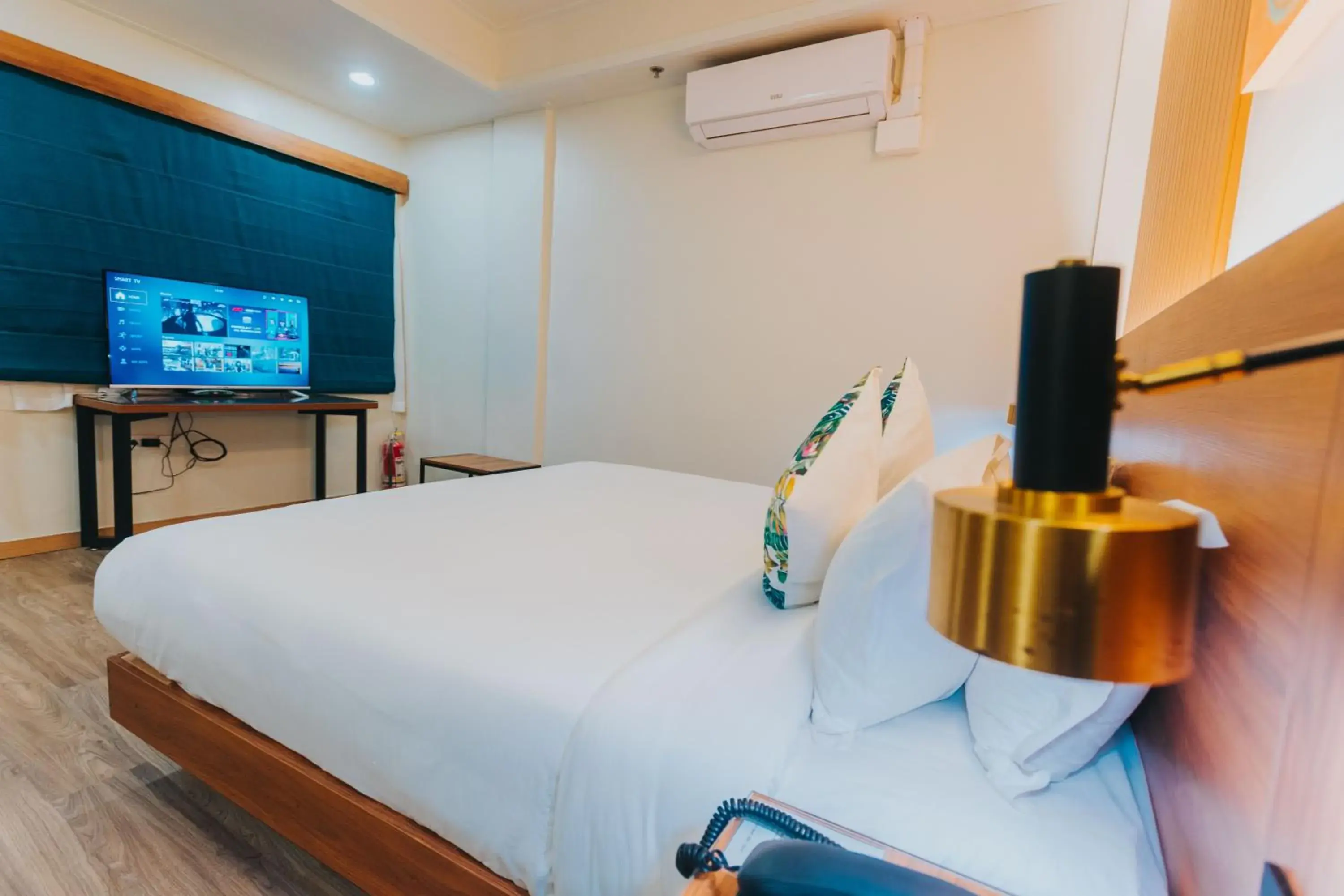 Bedroom, Bed in SureStay Studio by Best Western Clarkview Angeles City Bedroom, Bed in SureStay Studio by Best Western Clarkview Angeles City