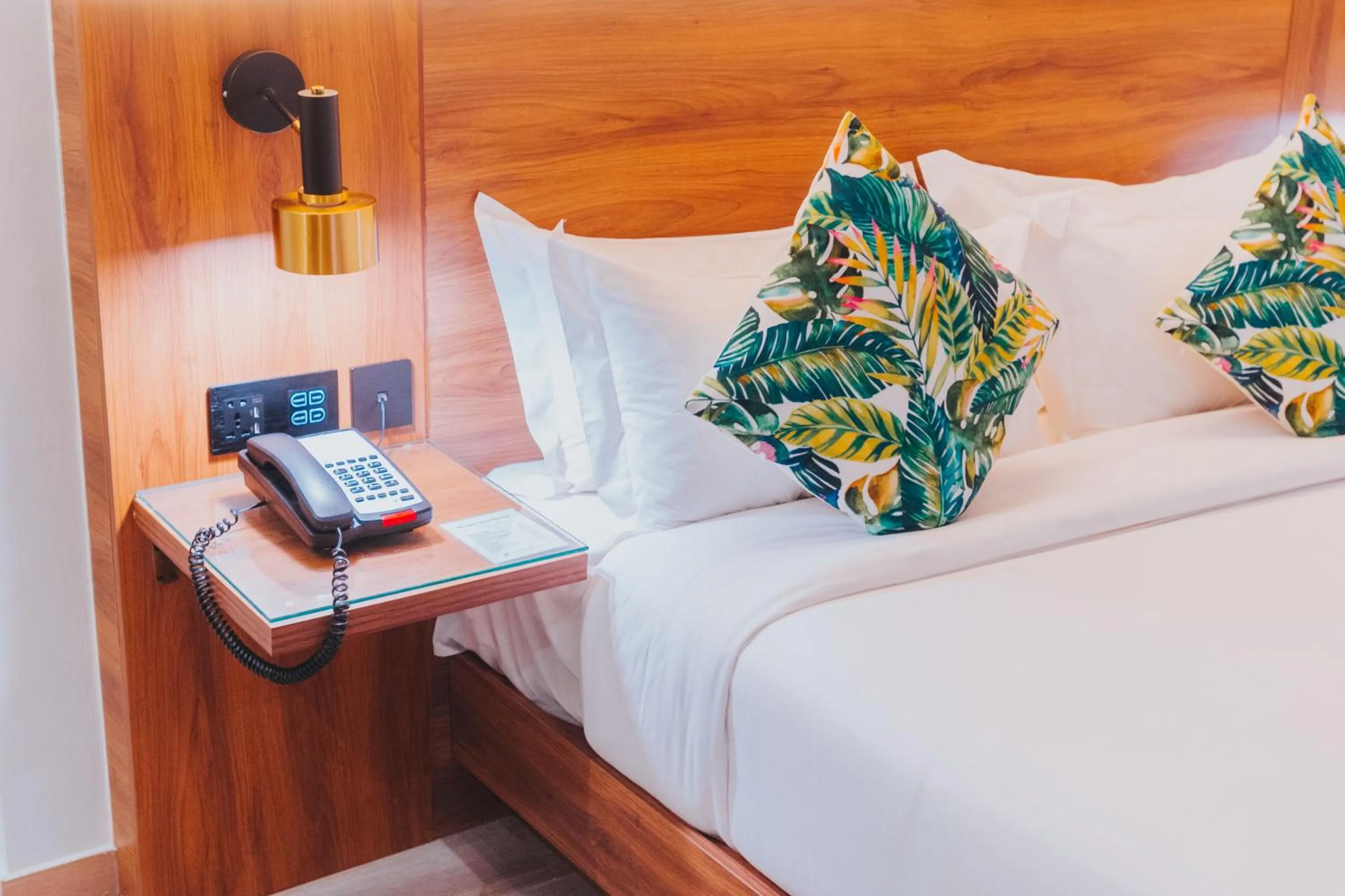 Bed in SureStay Studio by Best Western Clarkview Angeles City