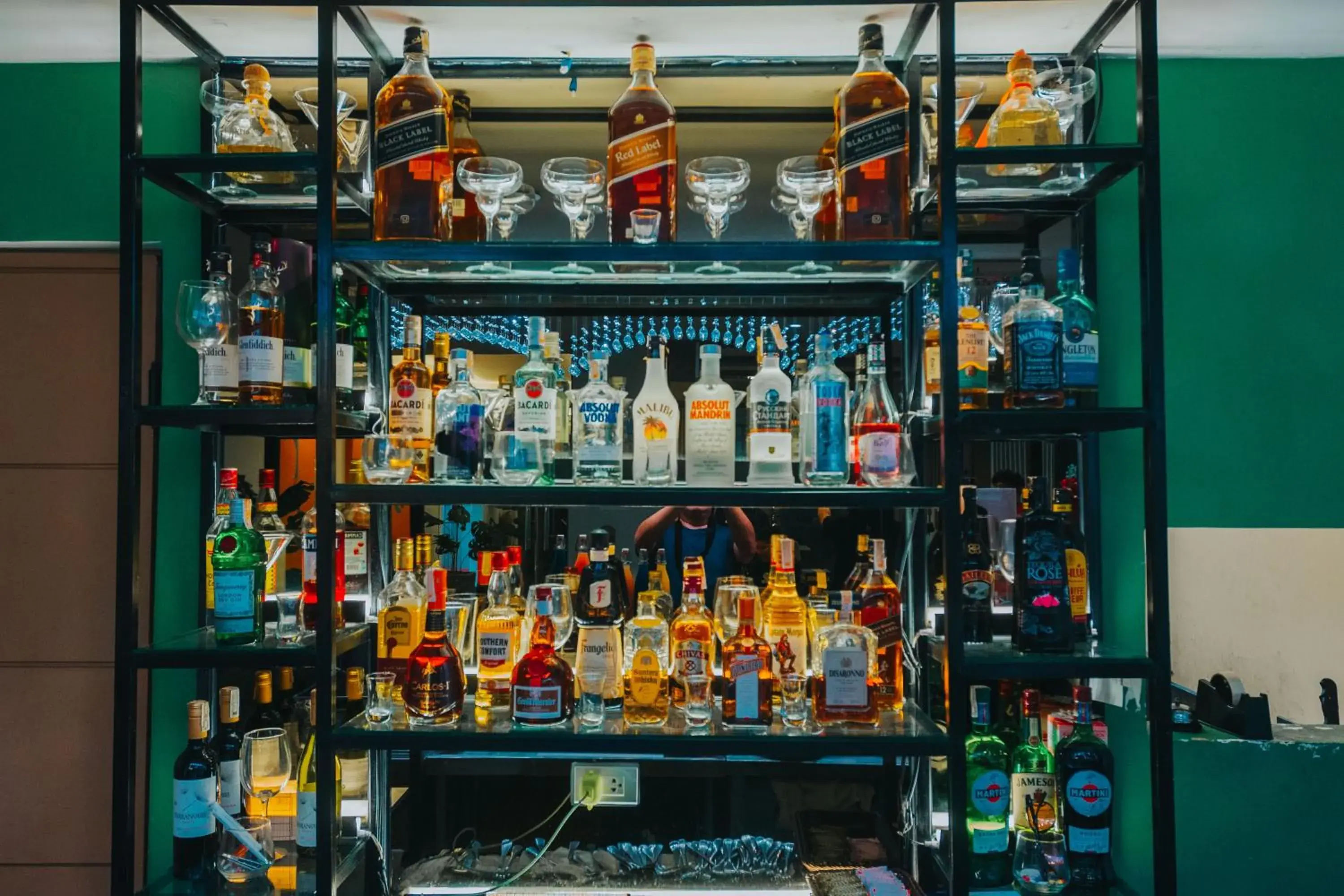 Restaurant/places to eat in SureStay Studio by Best Western Clarkview Angeles City Restaurant/places to eat in SureStay Studio by Best Western Clarkview Angeles City