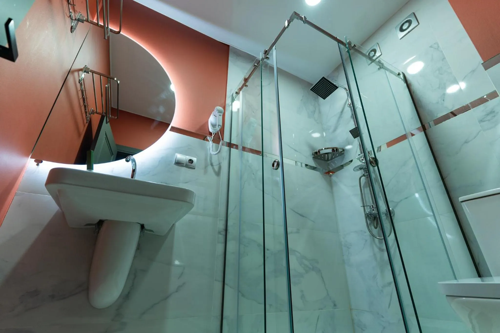 Bathroom in Trinity Hotel