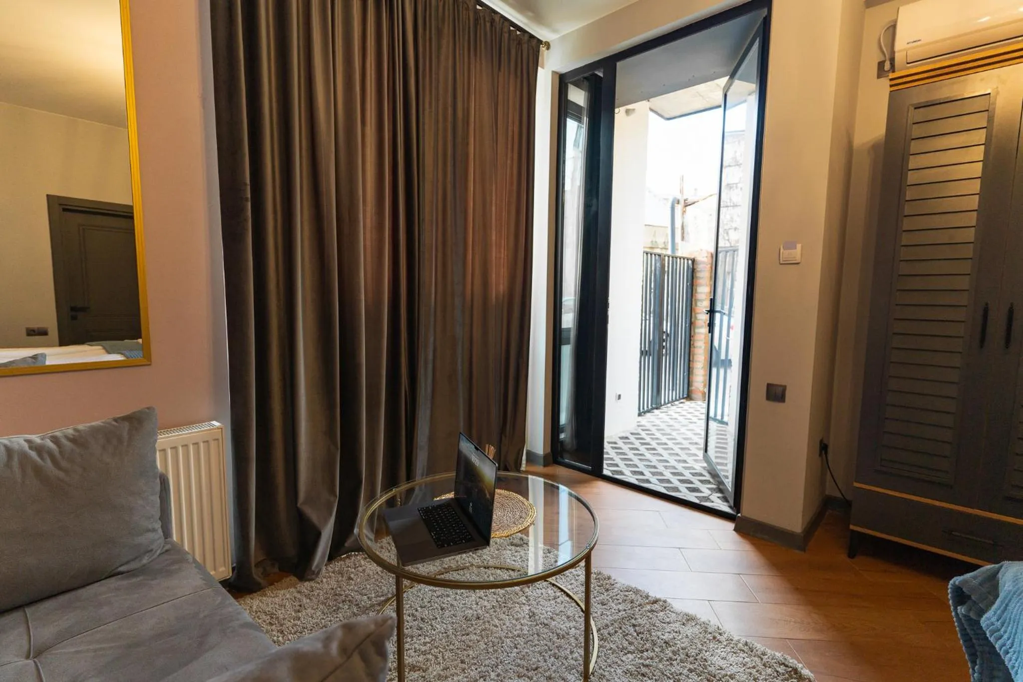 Seating area in Trinity Hotel