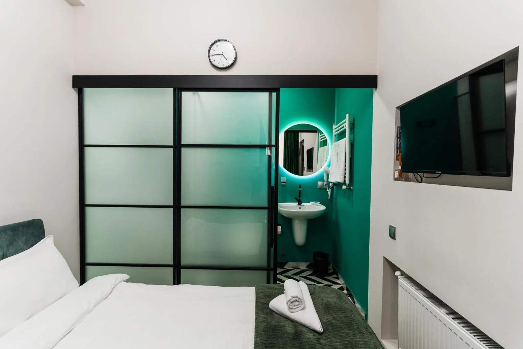 Bed in Trinity Hotel