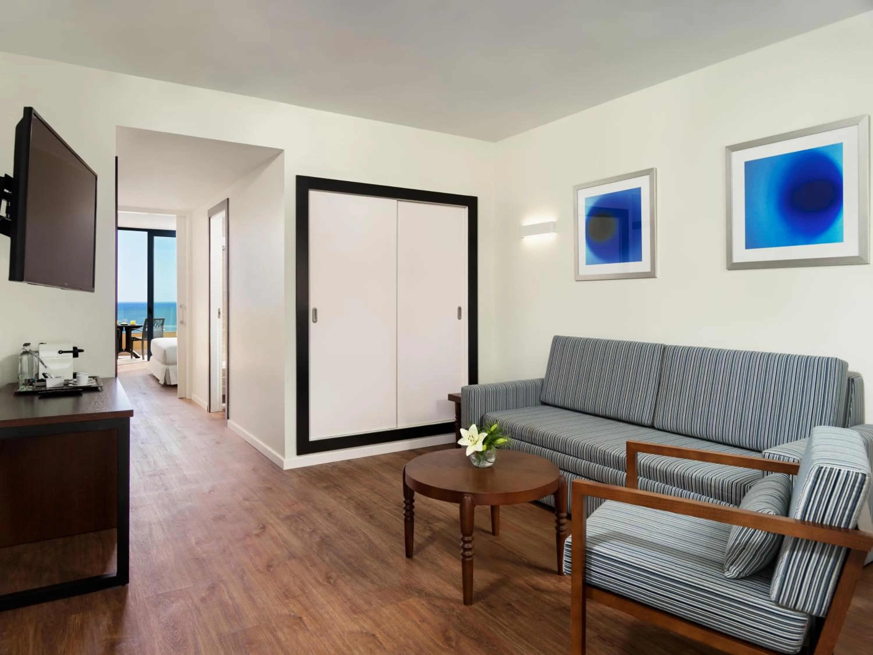 minibar in H10 Tindaya