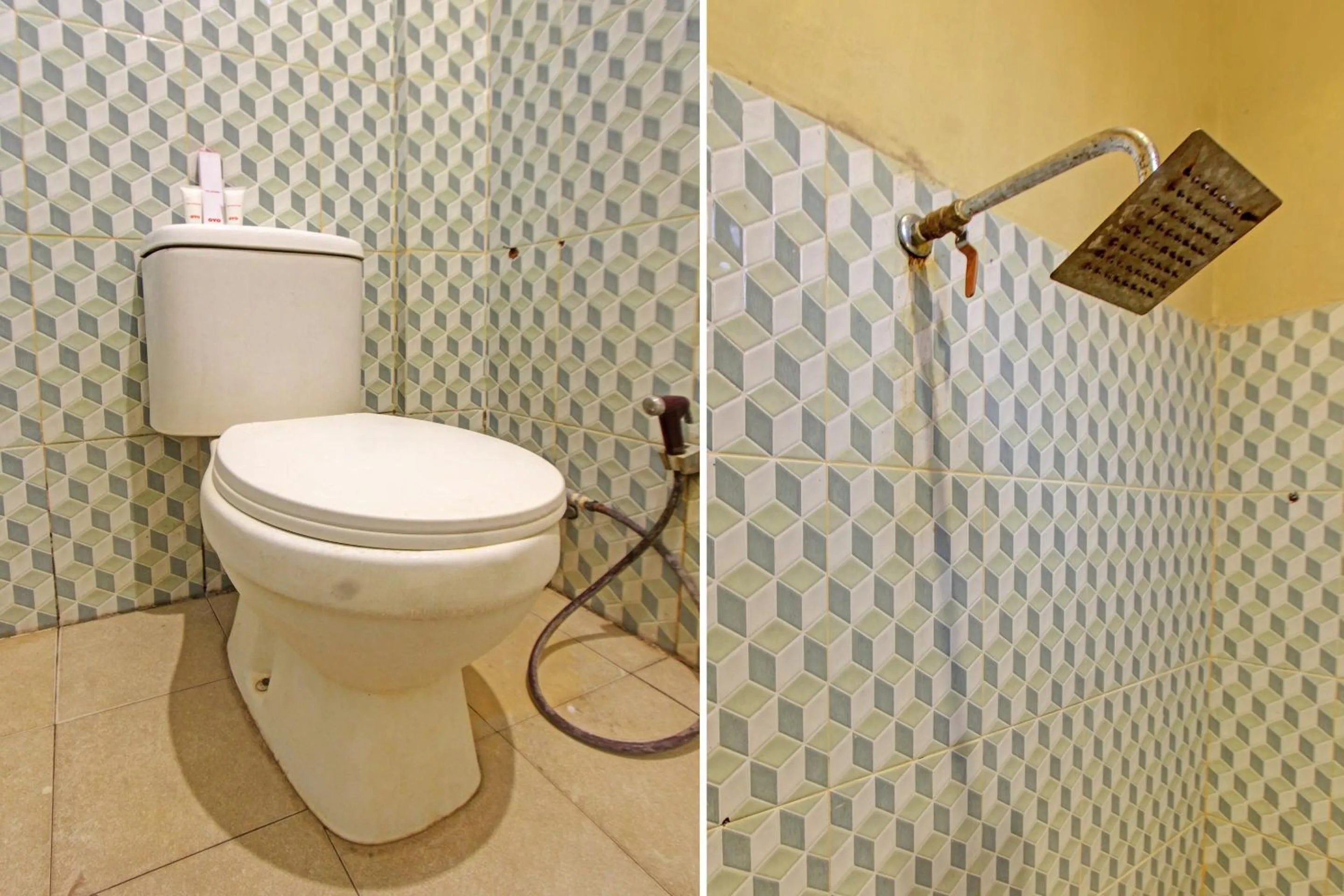 Bathroom in OYO 91845 V_ar House Near Pantai Tanjung Bias